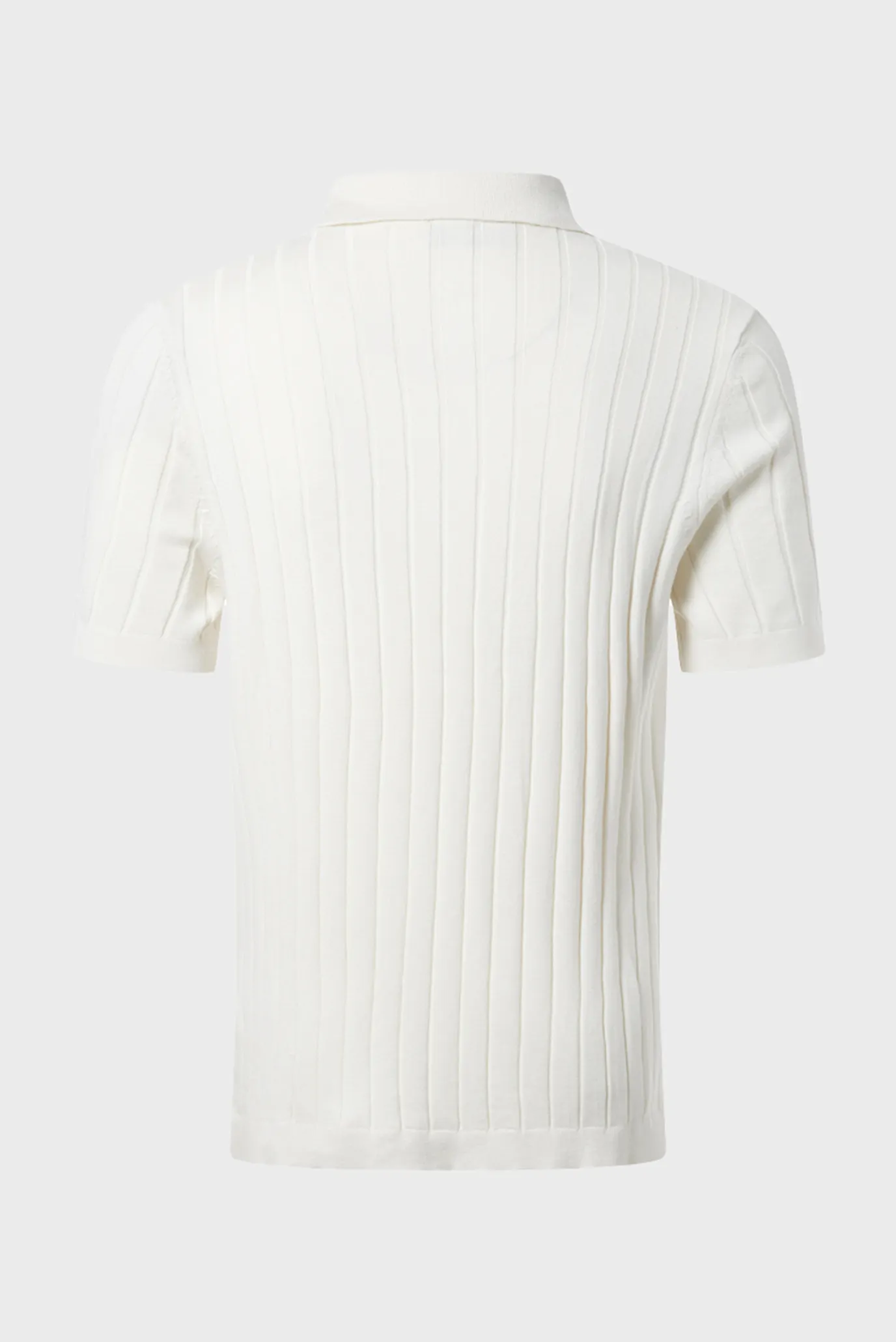 Чоловіче біле поло 2