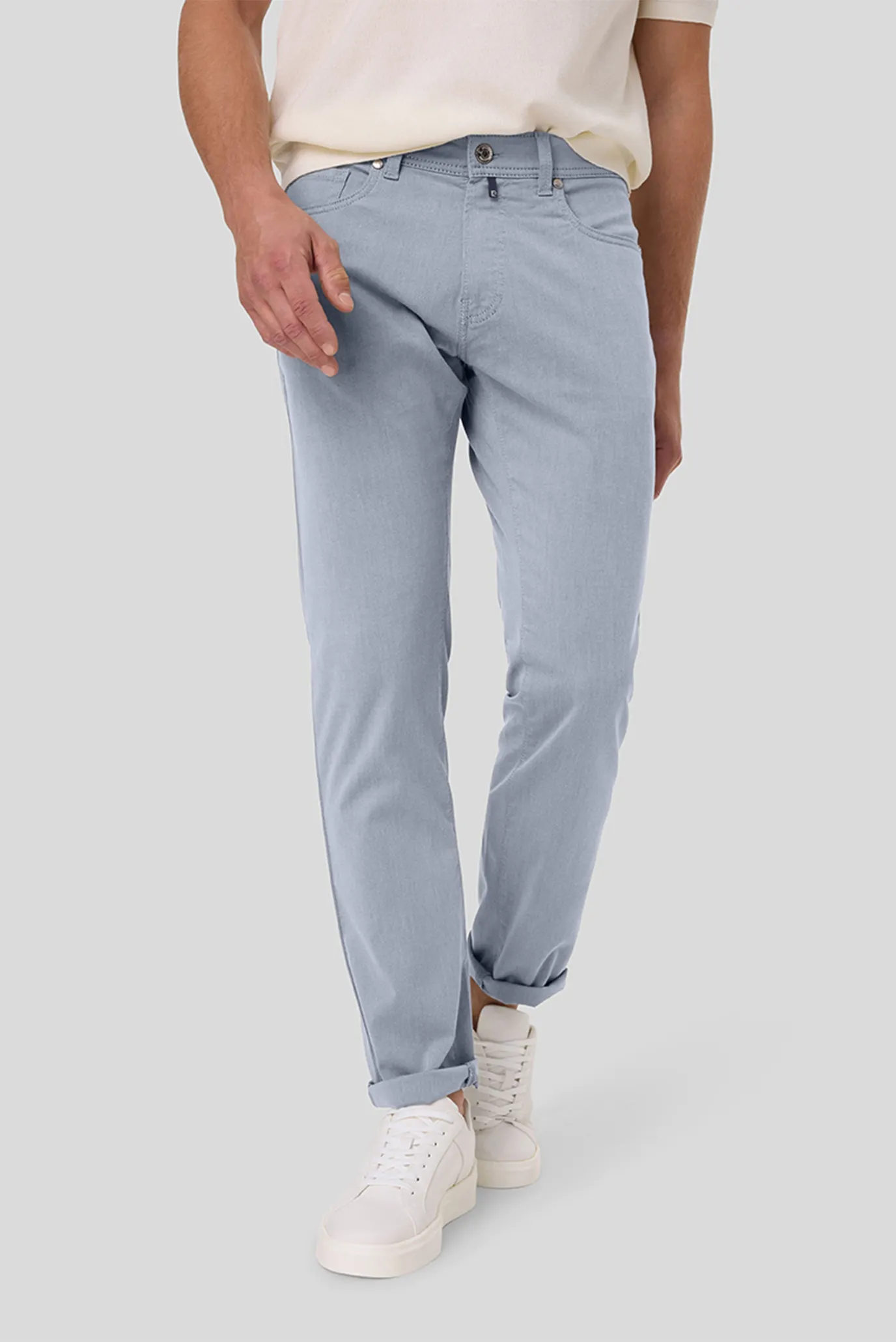 Мужские голубые джинсы 4