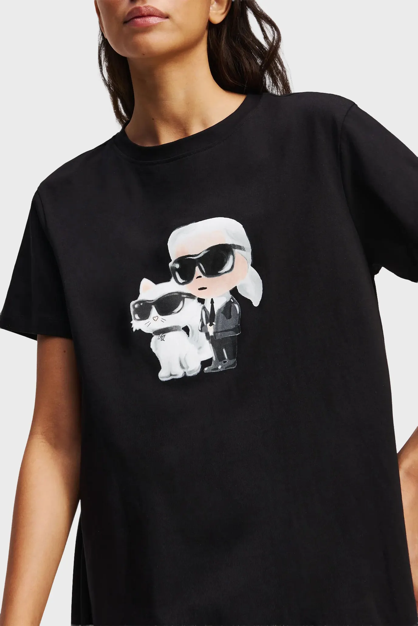 Жіноча чорна нічна сорочка IKON 4