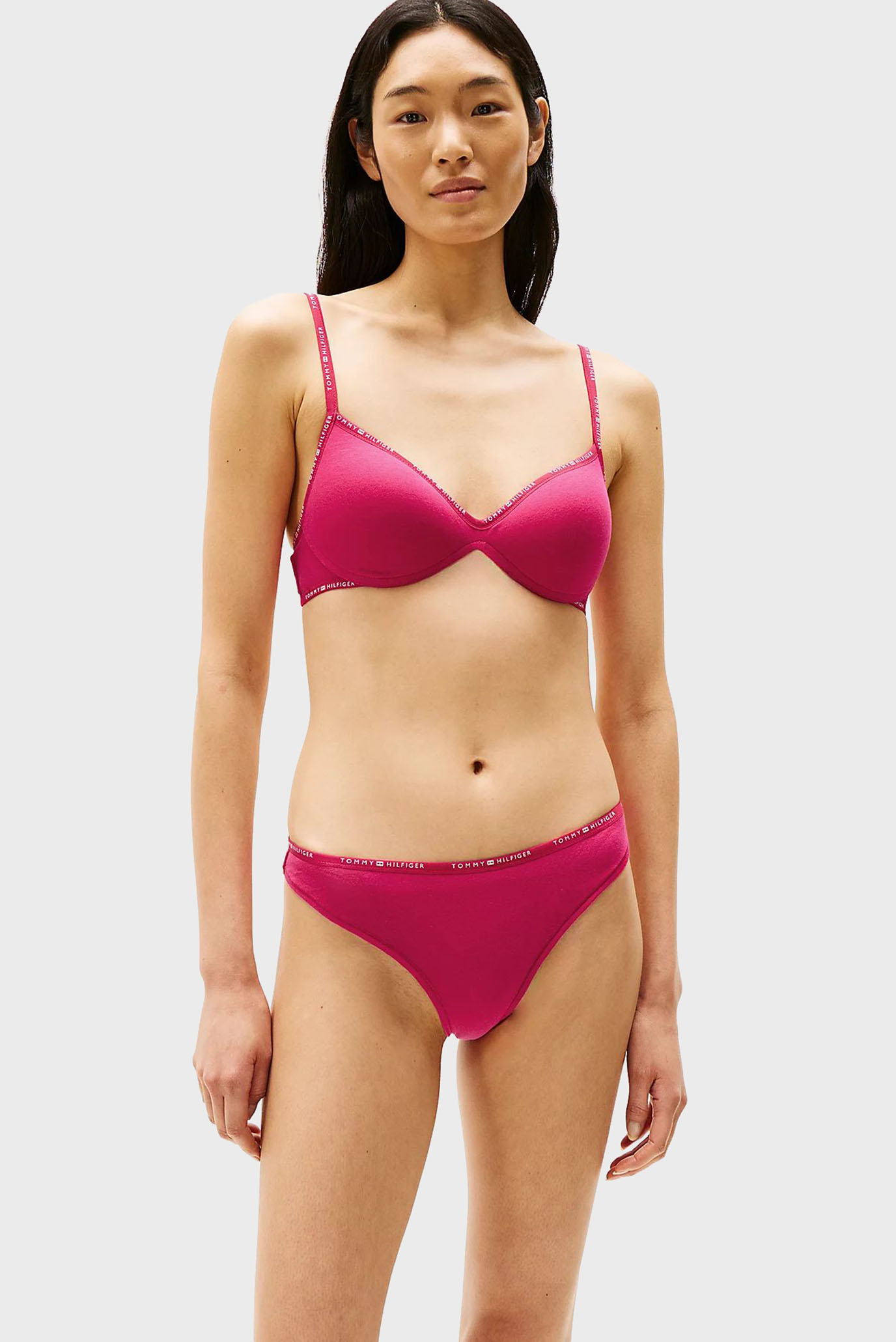 Женский малиновый бюстгальтер WIRELESS PUSH UP BRA Малиновый S Tommy Hilfiger UW0UW05740 Женский малиновый бюстгальтер WIRELESS PUSH UP BRA Малиновый S Tommy Hilfiger UW0UW05740