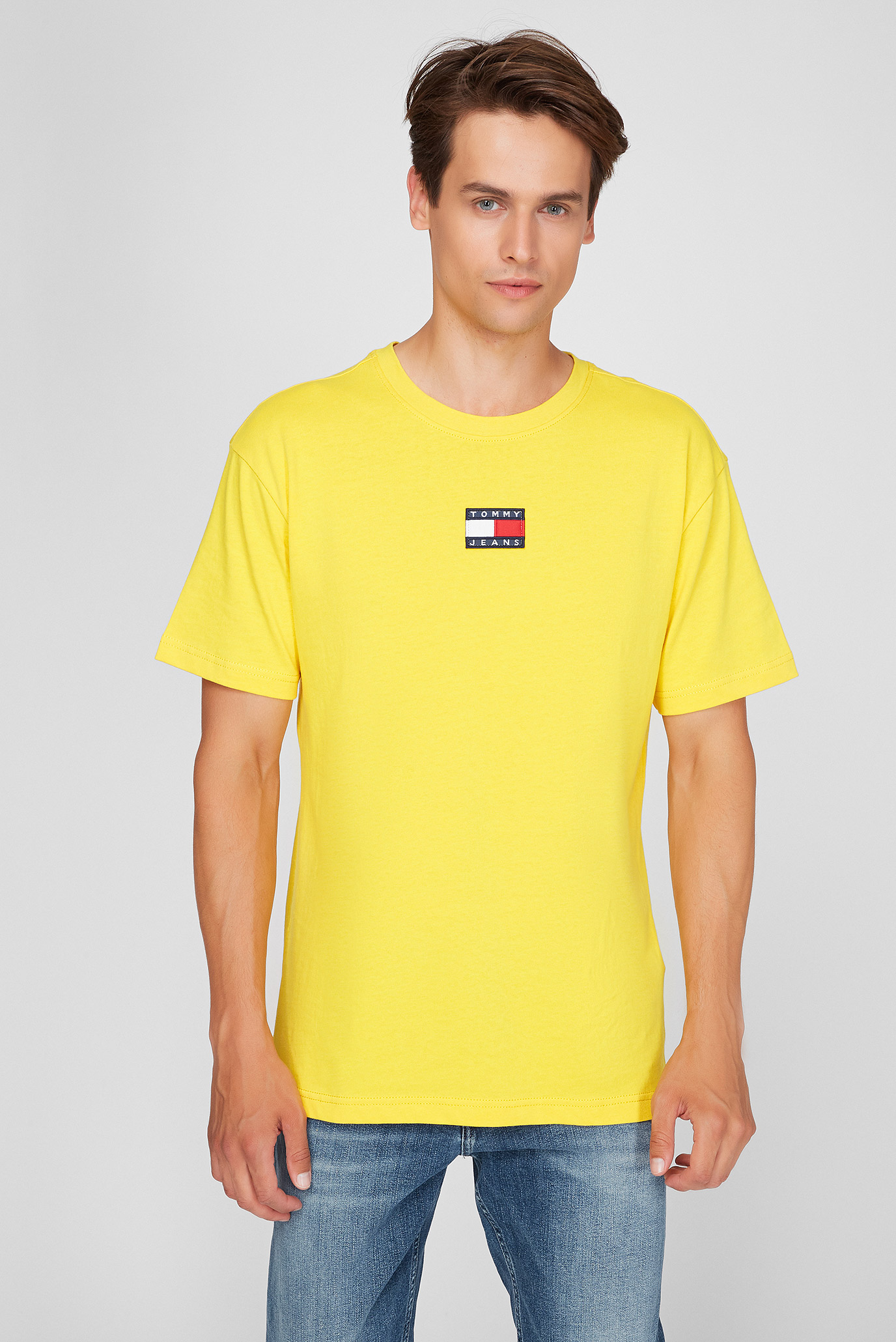 Мужская желтая футболка TJM TOMMY BADGE TEE 1