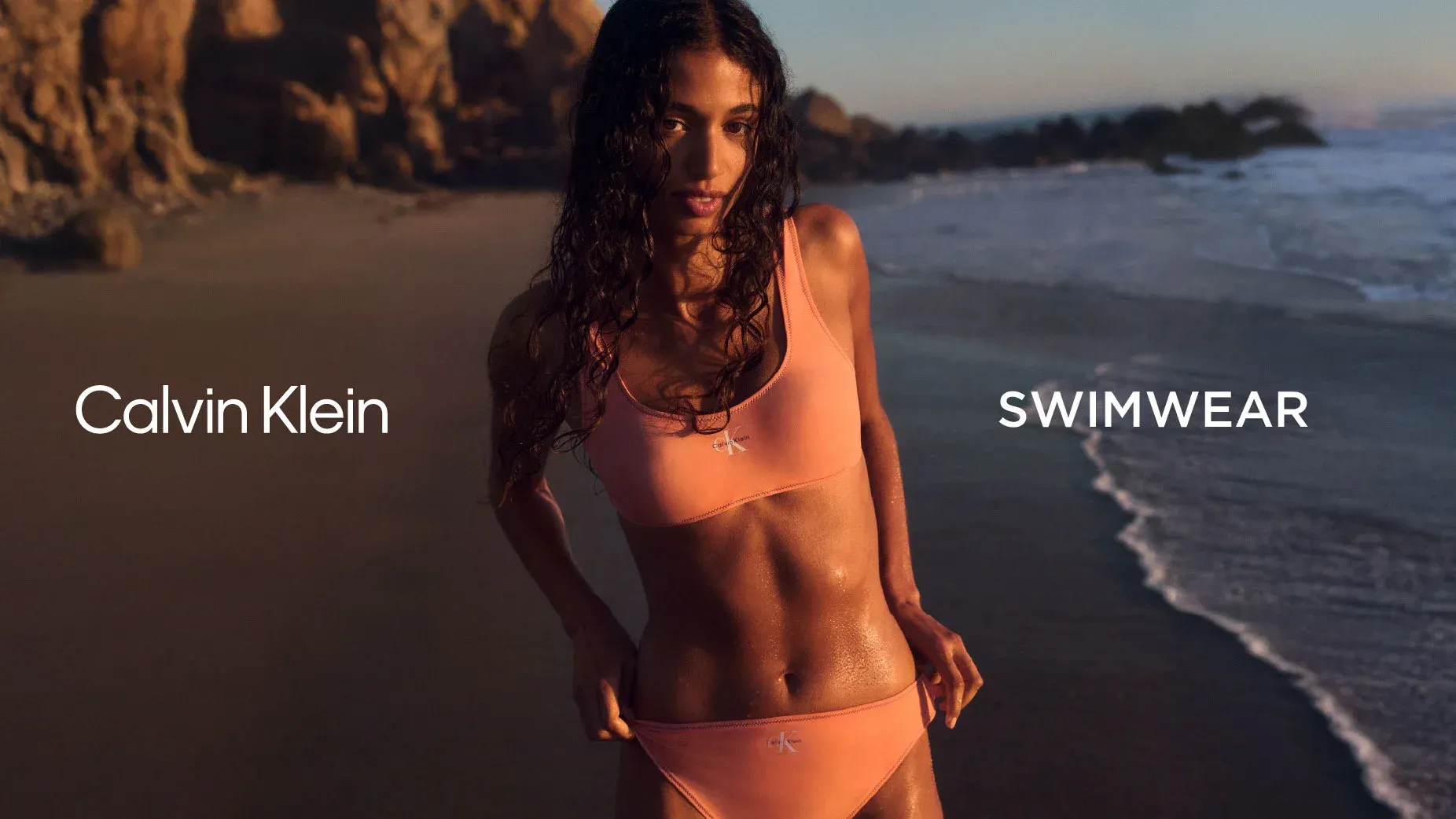 С 10 июня Calvin Klein Swimwear