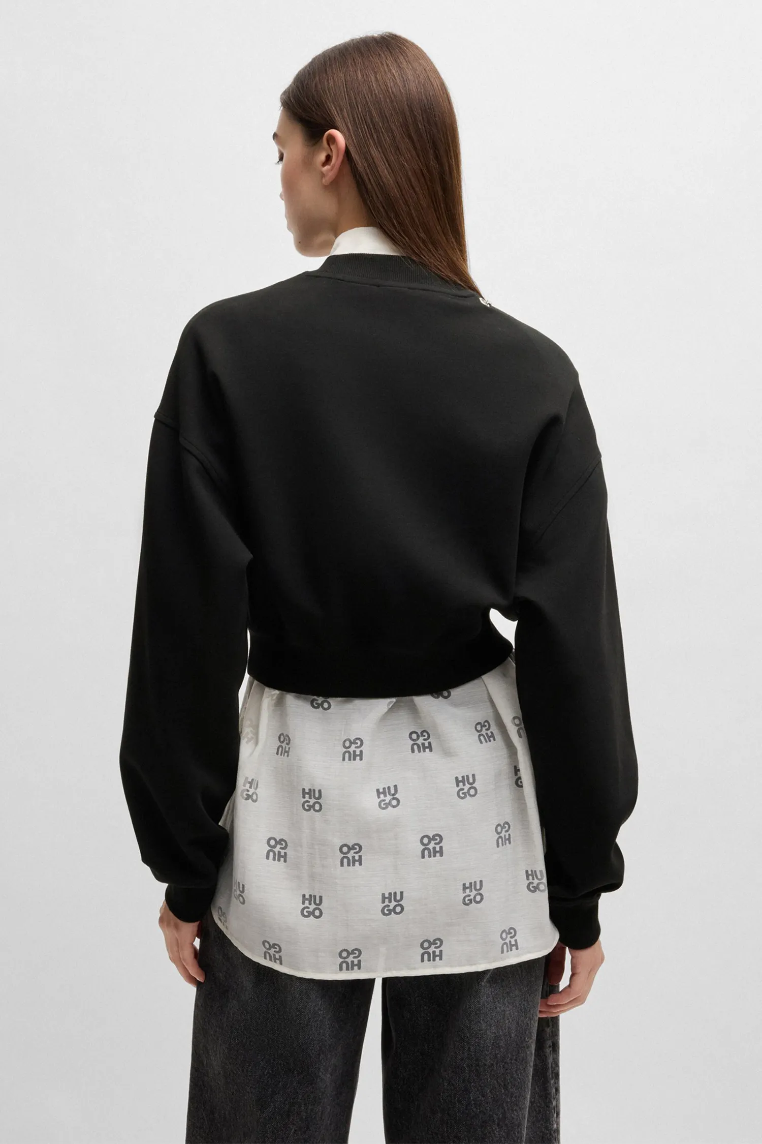 Жіночий чорний світшот 3