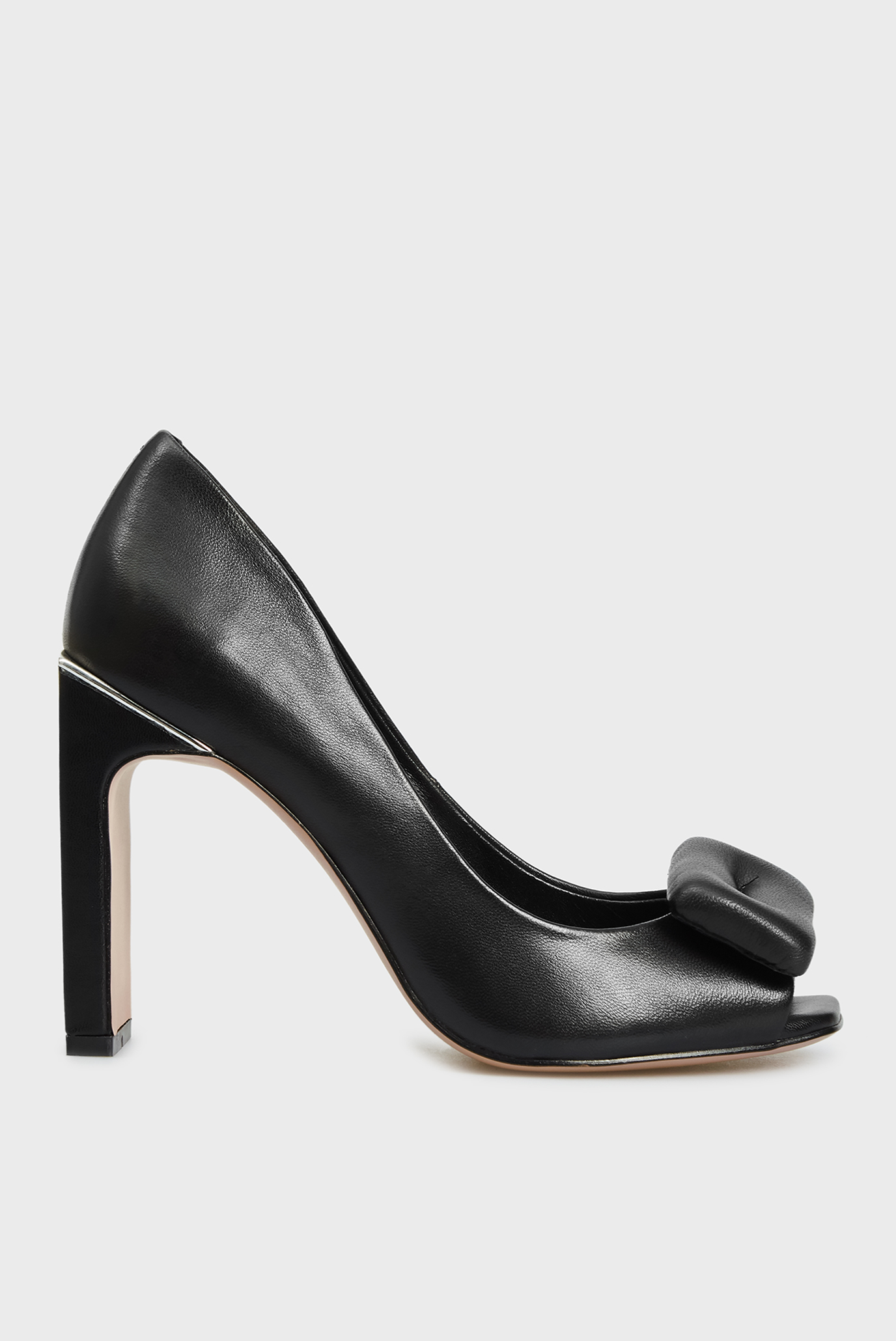 Женские черные кожаные туфли Ofeliya 1