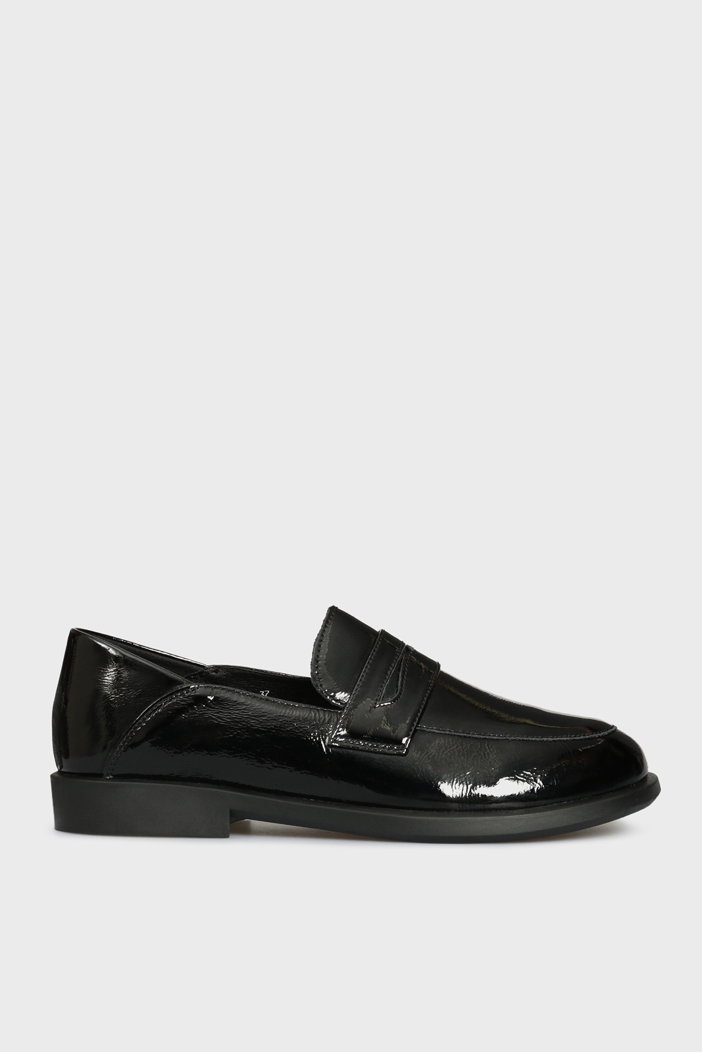 Женские черные кожаные лоферы Respect CV091-010 — MD-Fashion
