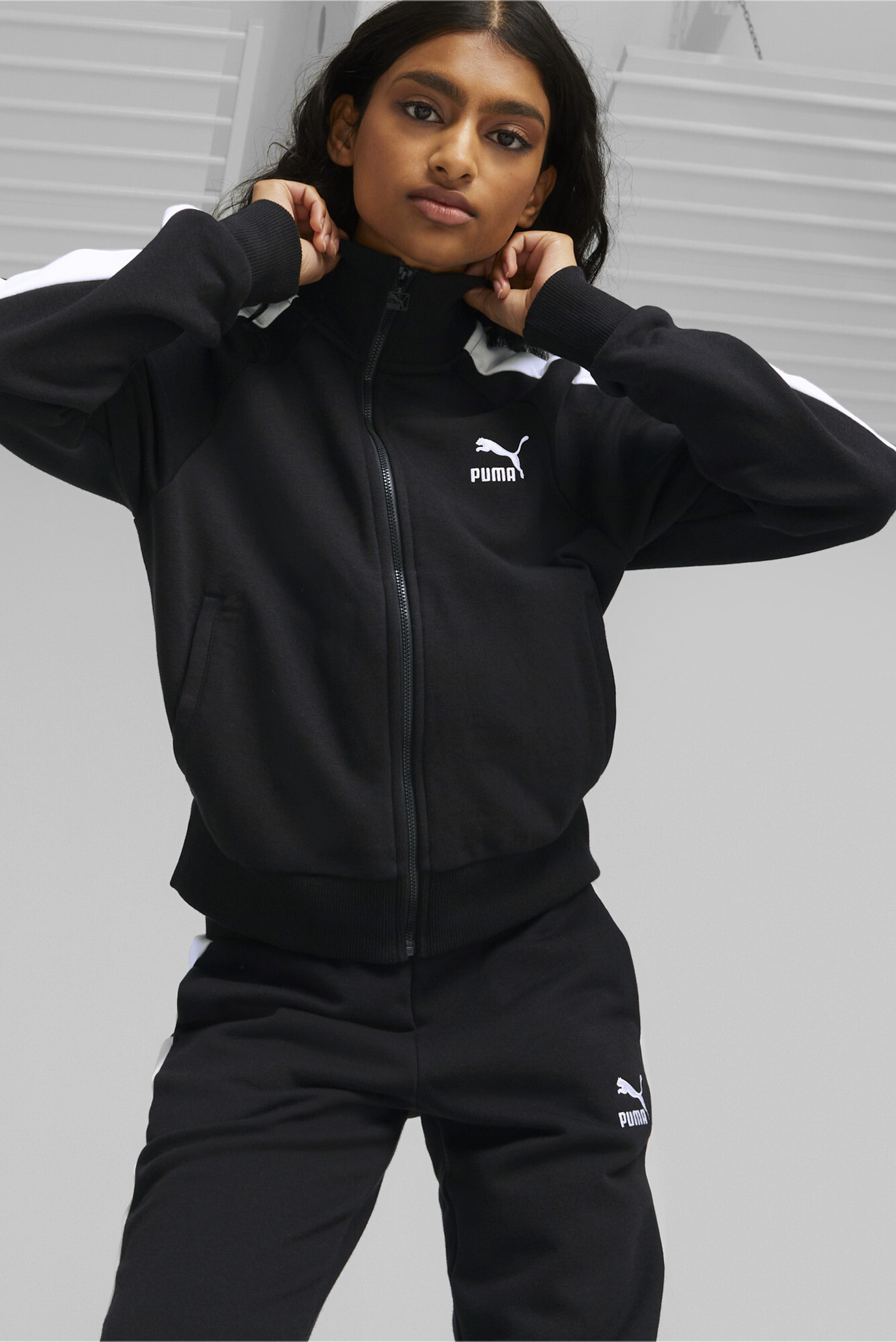 Женская черная спортивная кофта Iconic T7 Women’s Track Jacket 1