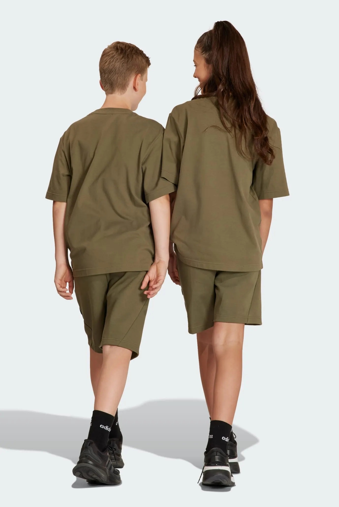 Детские оливковые шорты Future Icons Logo 8-Inch 2