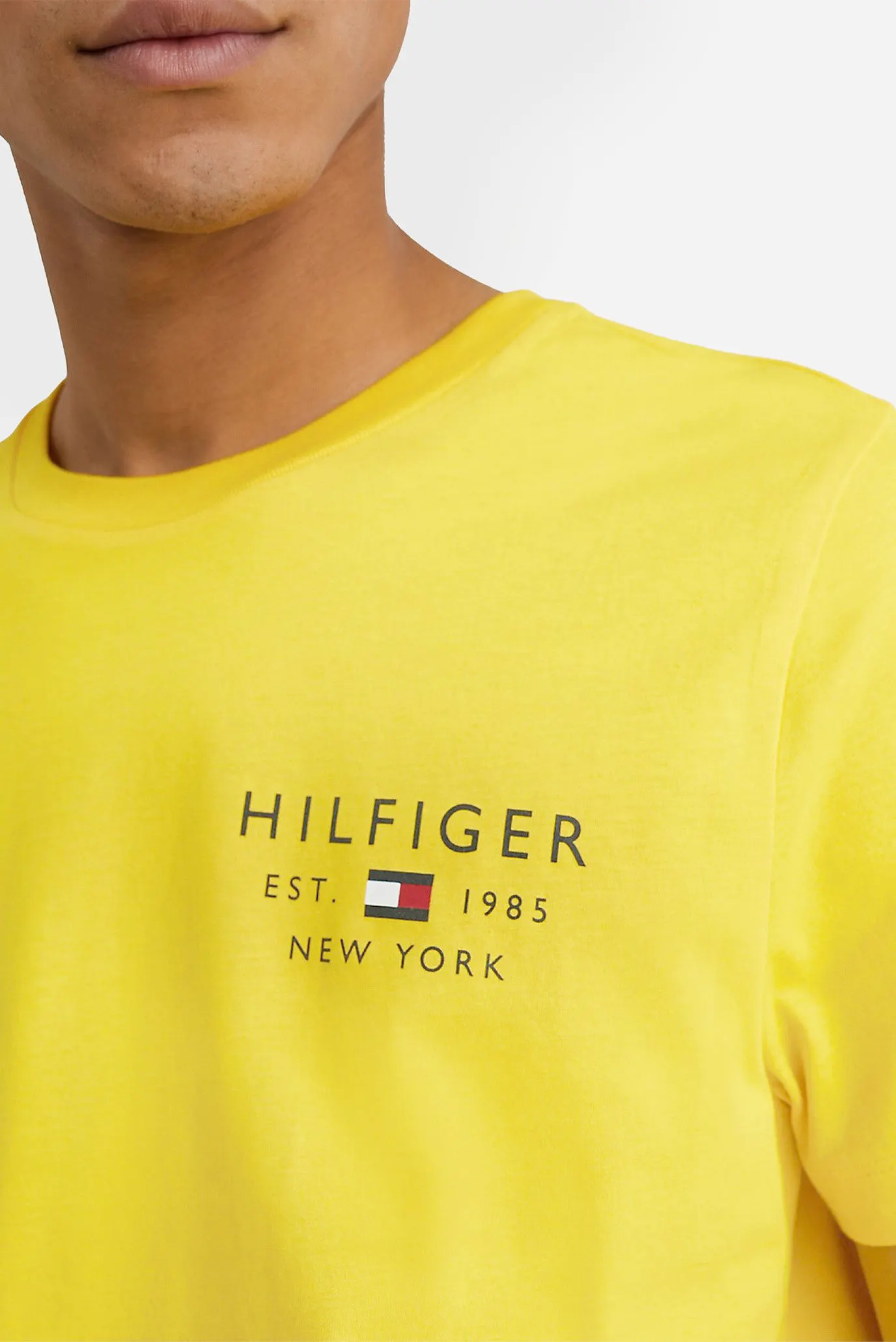 Чоловіча жовта футболка BRAND LOVE SMALL LOGO TEE 4