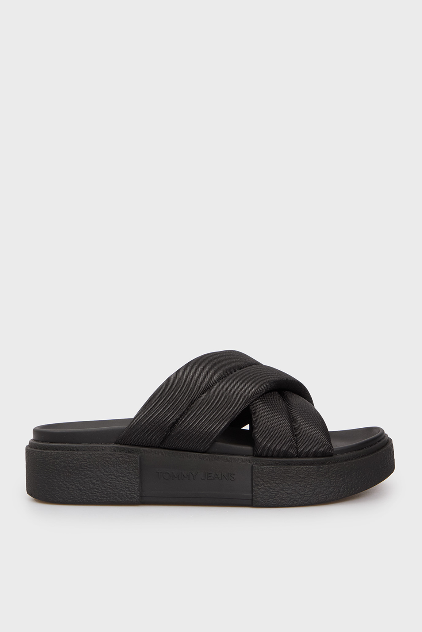 Женские черные слайдеры FLATFORM Черный 36 Tommy Jeans EN0EN02775 Женские черные слайдеры FLATFORM Черный 36 Tommy Jeans EN0EN02775