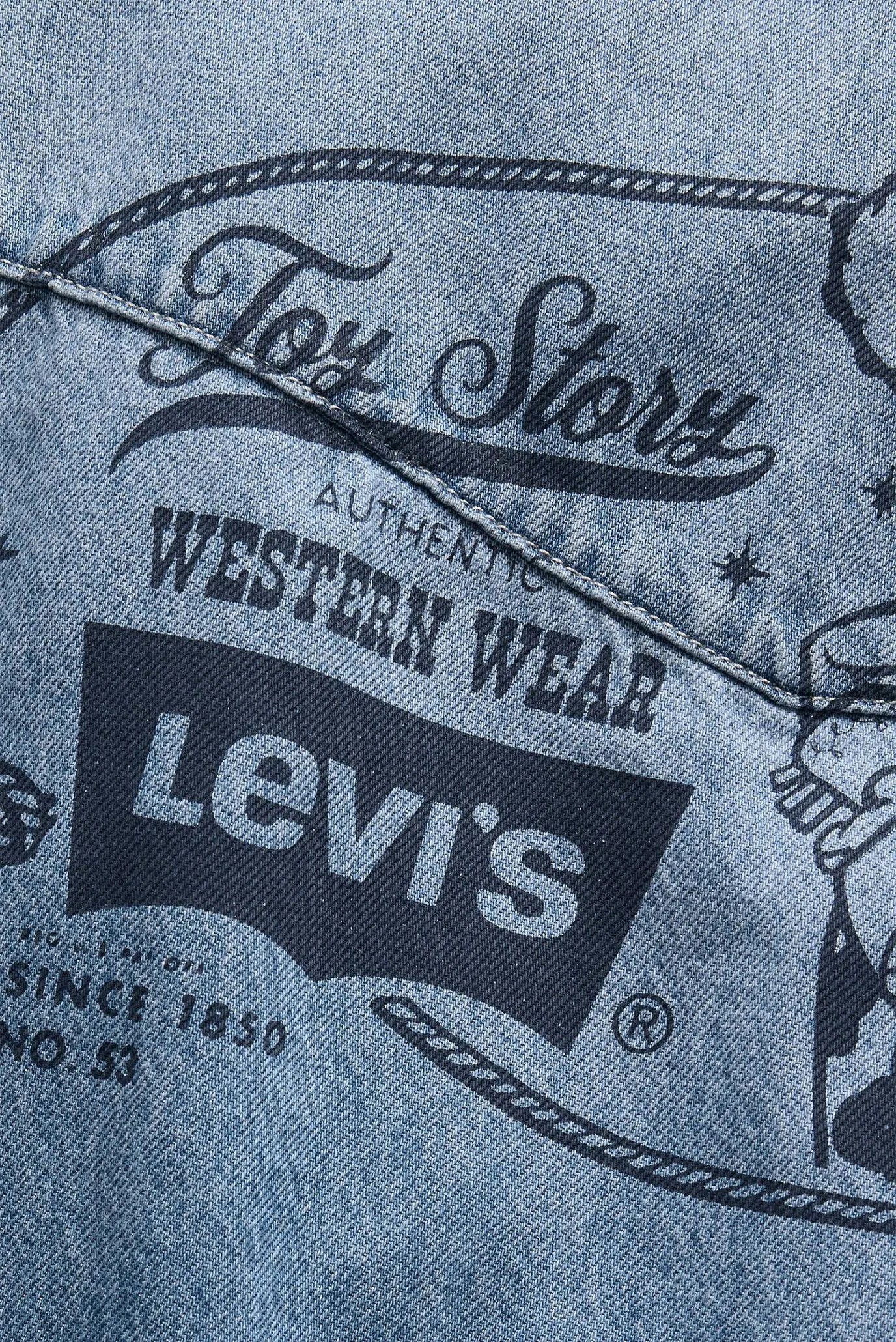 Мужская голубая джинсовая рубашка Levi's® x Toy Story 5