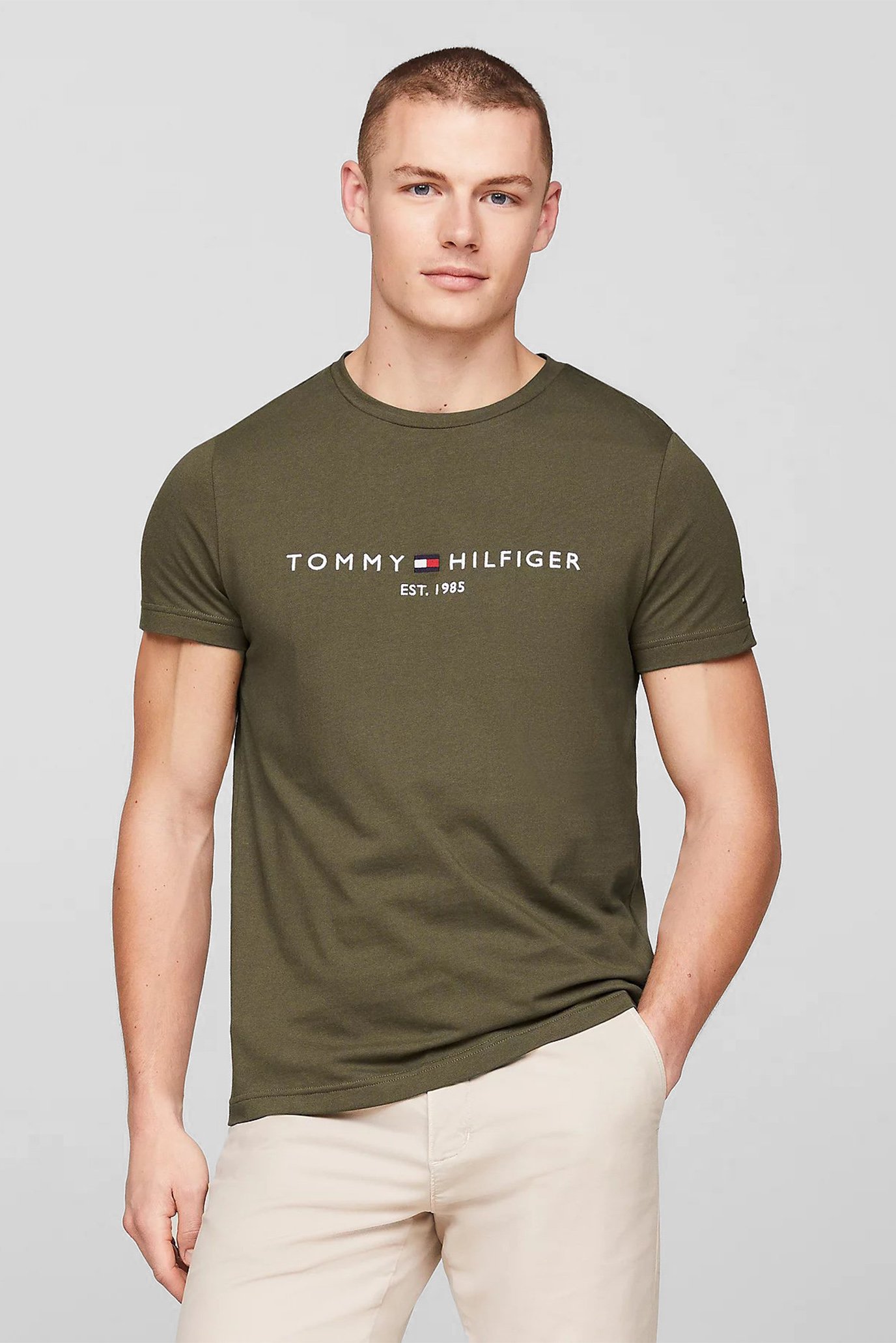 Мужская оливковая футболка TOMMY LOGO TEE 1