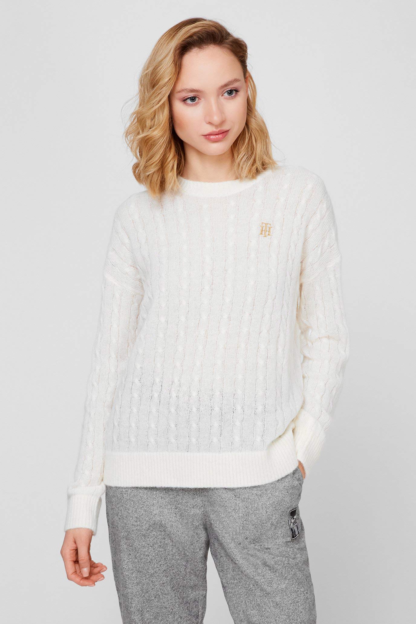 Женский белый шерстяной свитер 1