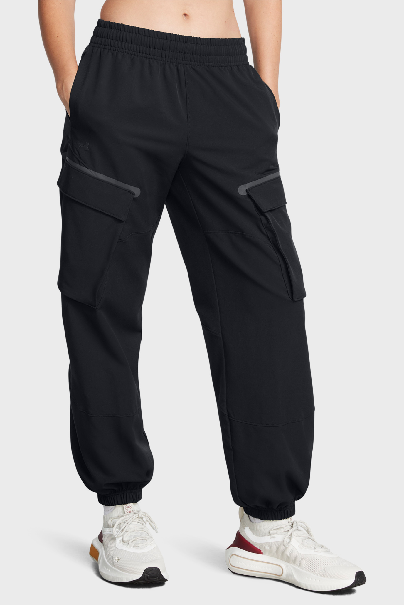 Женские черные спортивные брюки UA Unstoppable Cargo Pants 1