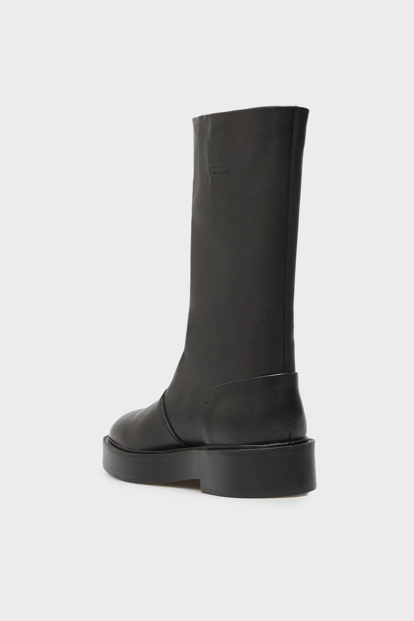 Женские черные кожаные сапоги CONCAVE 5