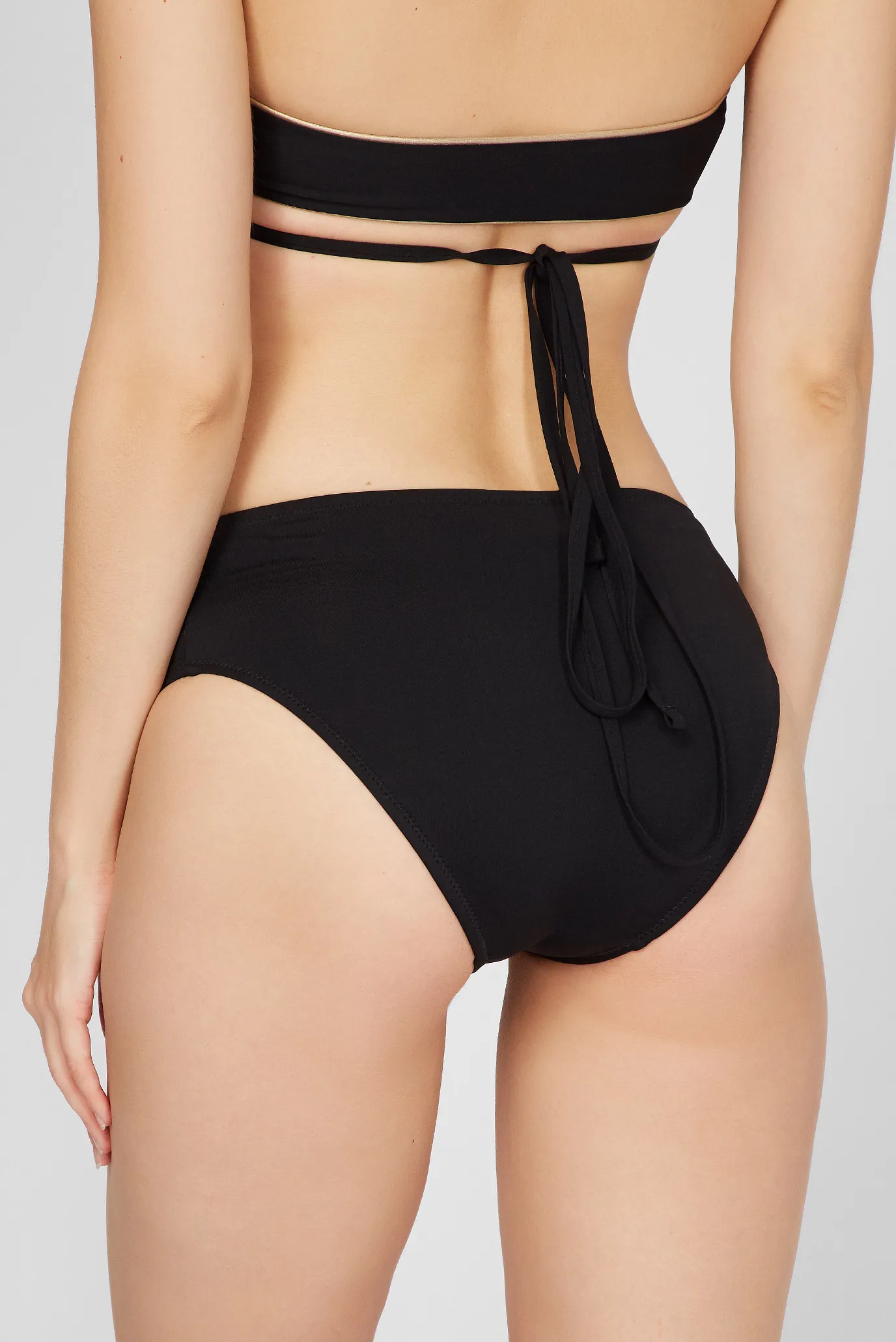 Женские черные трусики от купальника 3