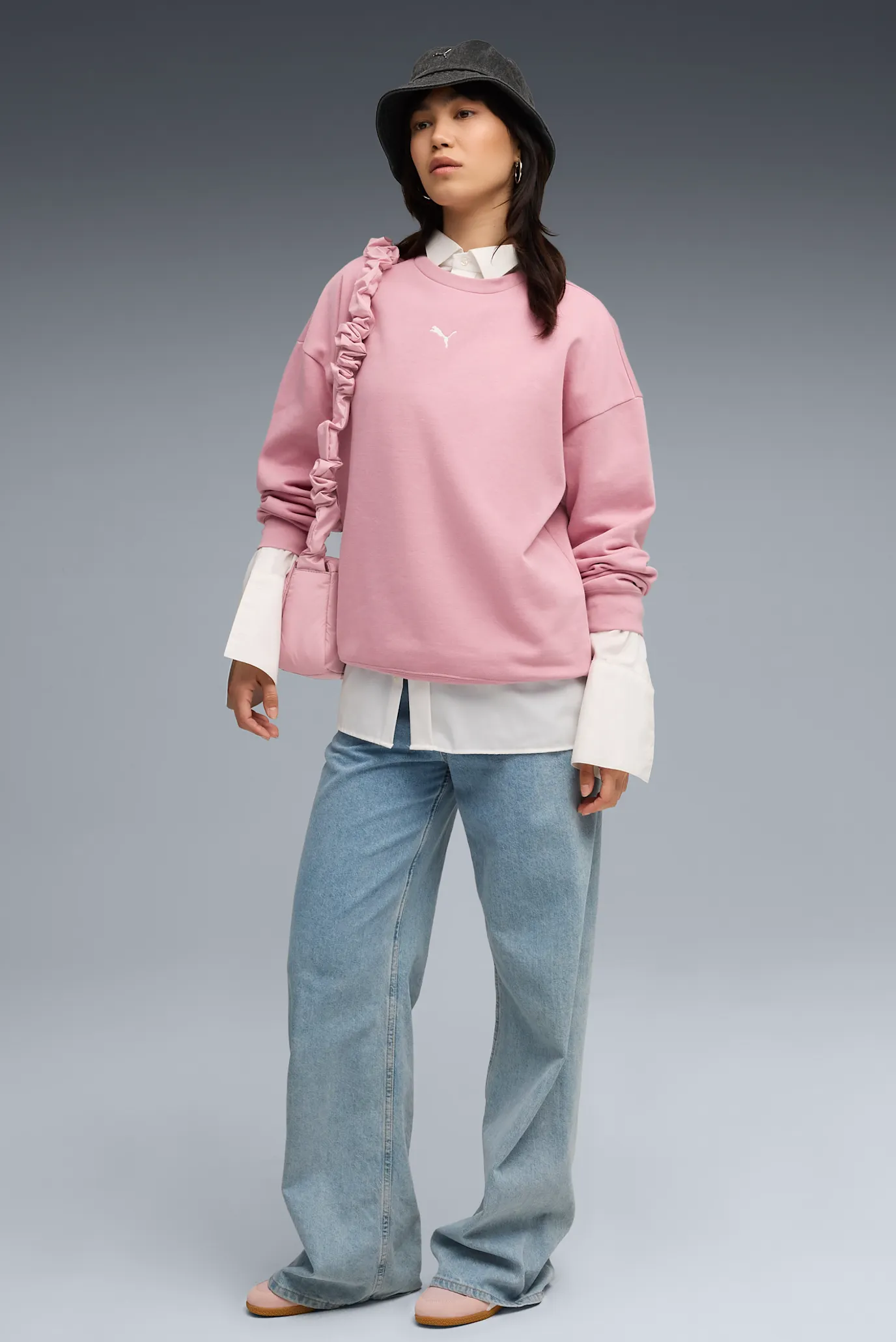 Женский розовый свитшот Essentials Oversized Crew Women 2