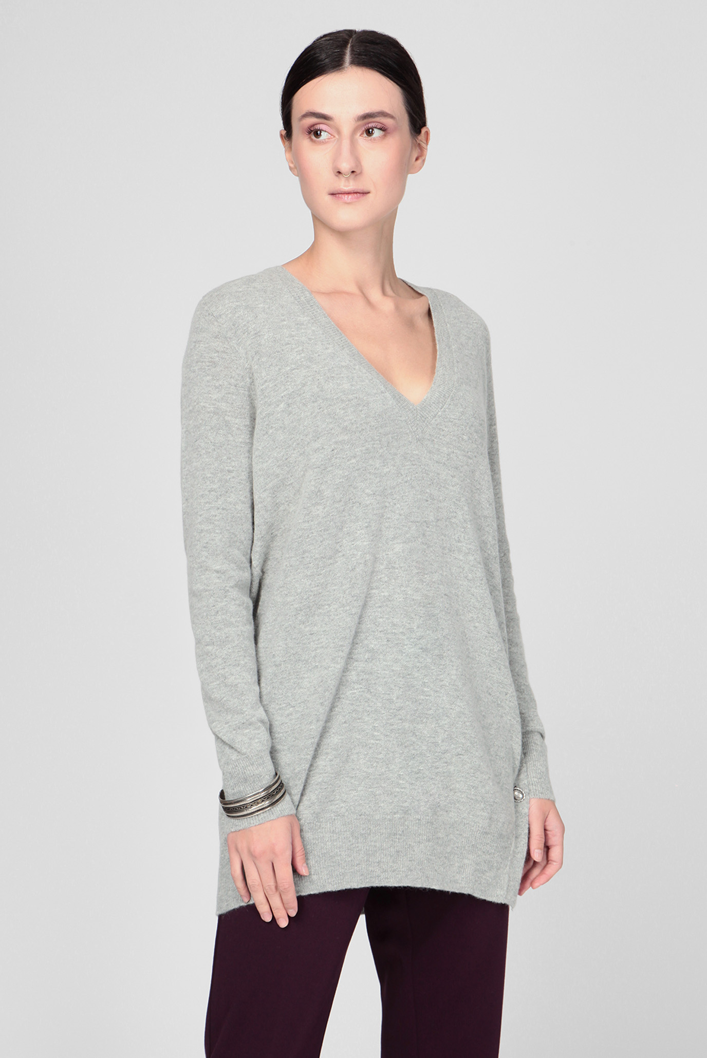 Женский серый шерстяной пуловер 1