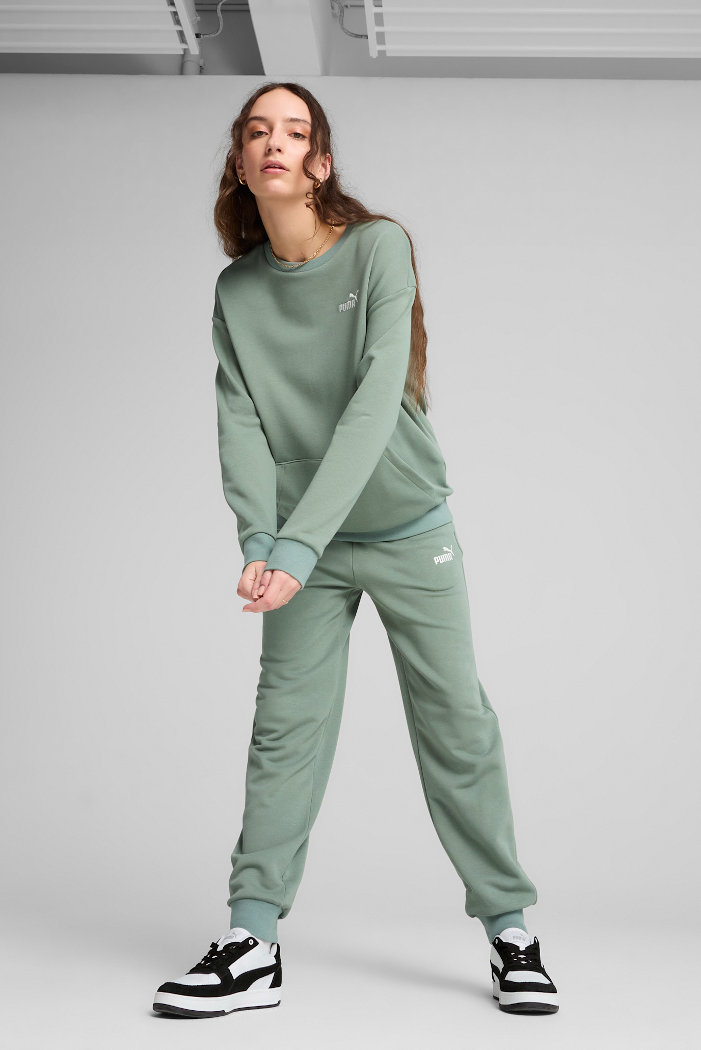 Женский мятный спортивный костюм (свитшот, брюки) Relaxed Sweat Suit Women 1