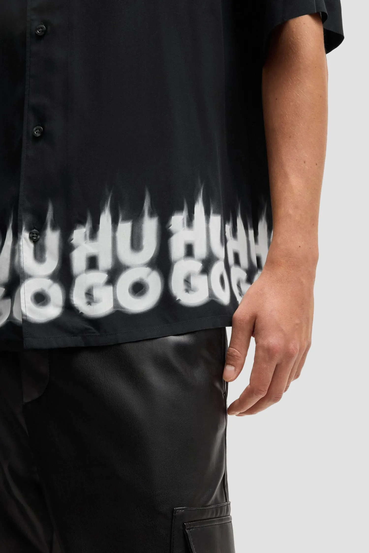 Мужская черная рубашка 5