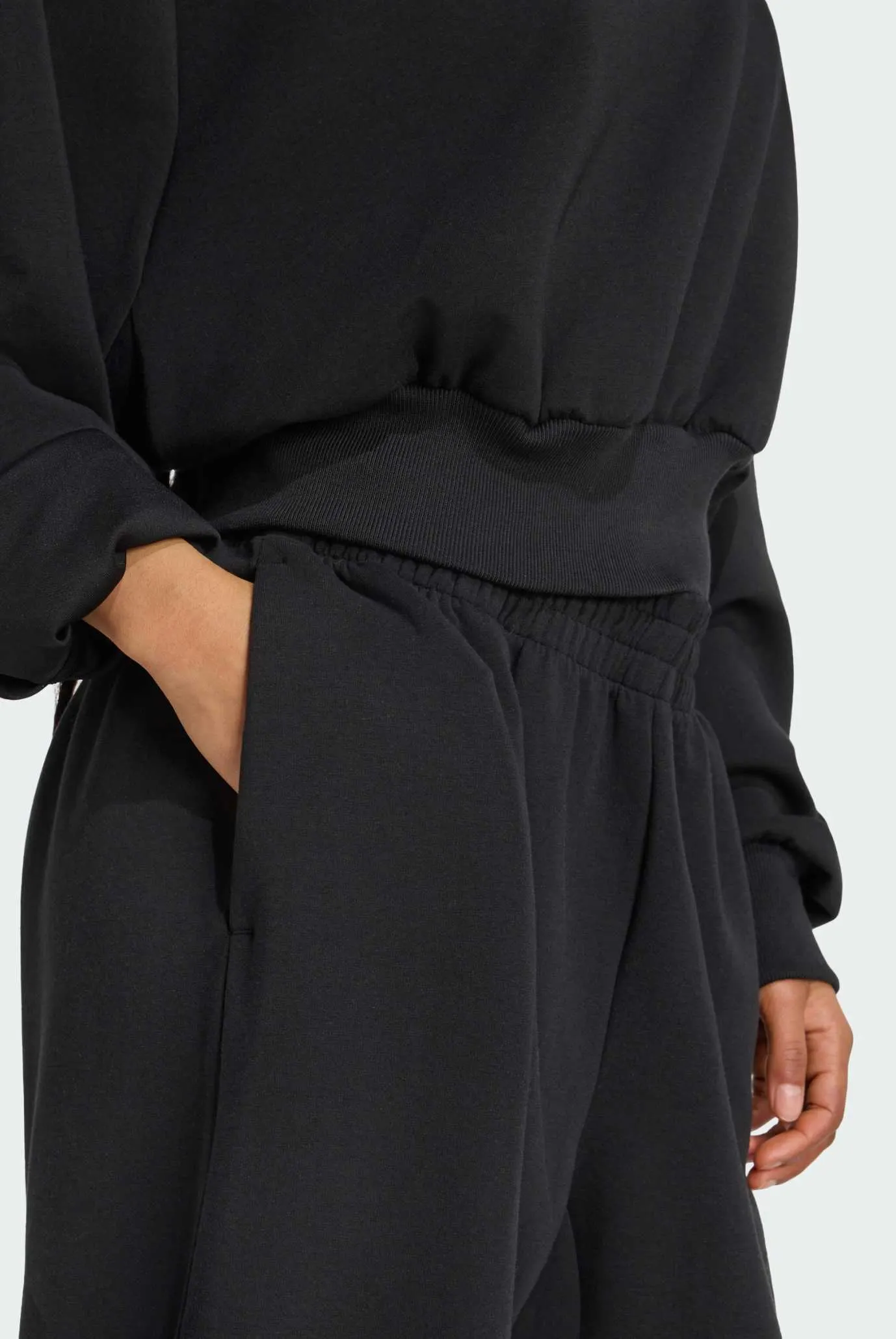 Женский черный свитшот ALL SZN Soft Lux Loose 4