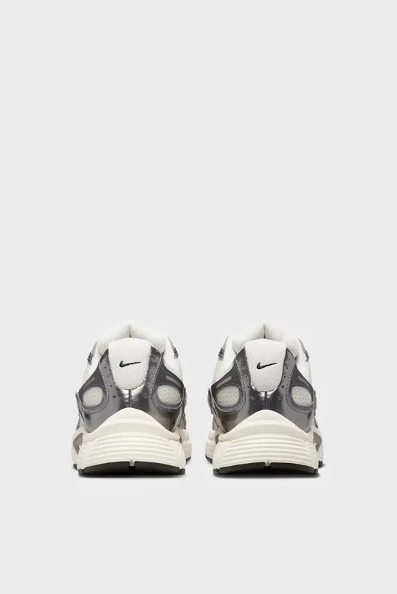 Кросівки Nike – купити в Києві та Україні на MD Fashion | Сторінка 1