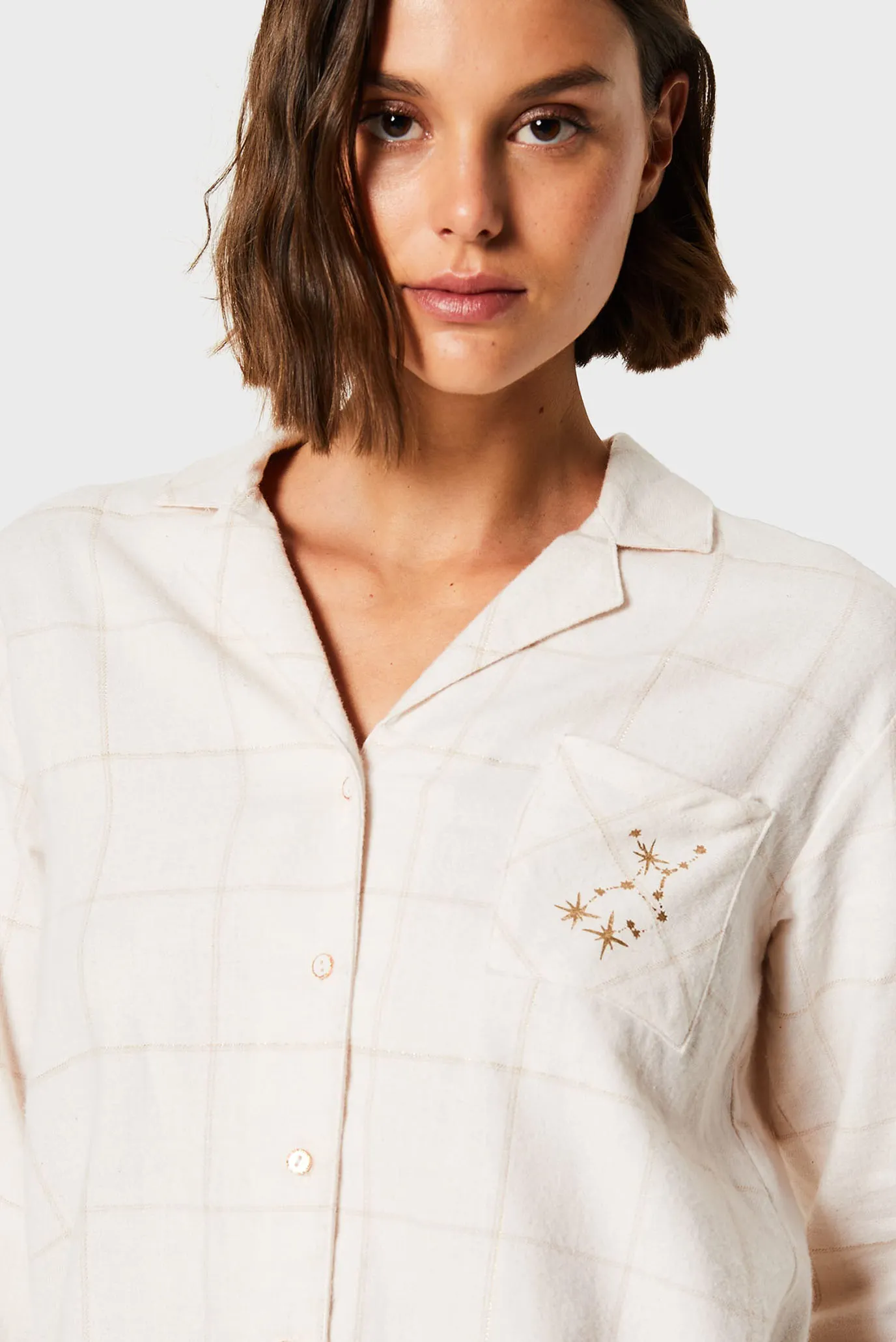 Женская бежевая рубашка в клетку MALINA 4