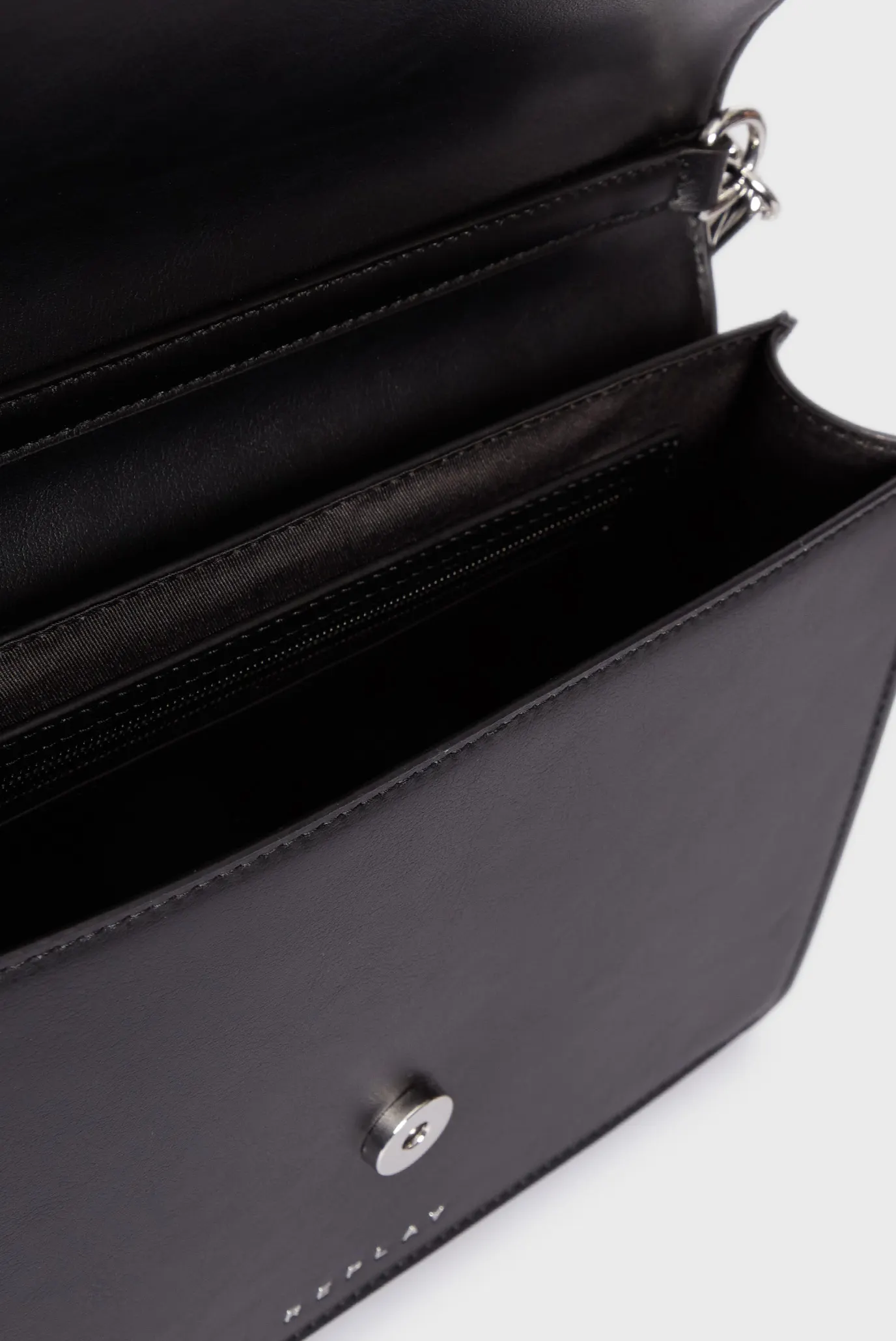 Жіноча чорна сумка 2