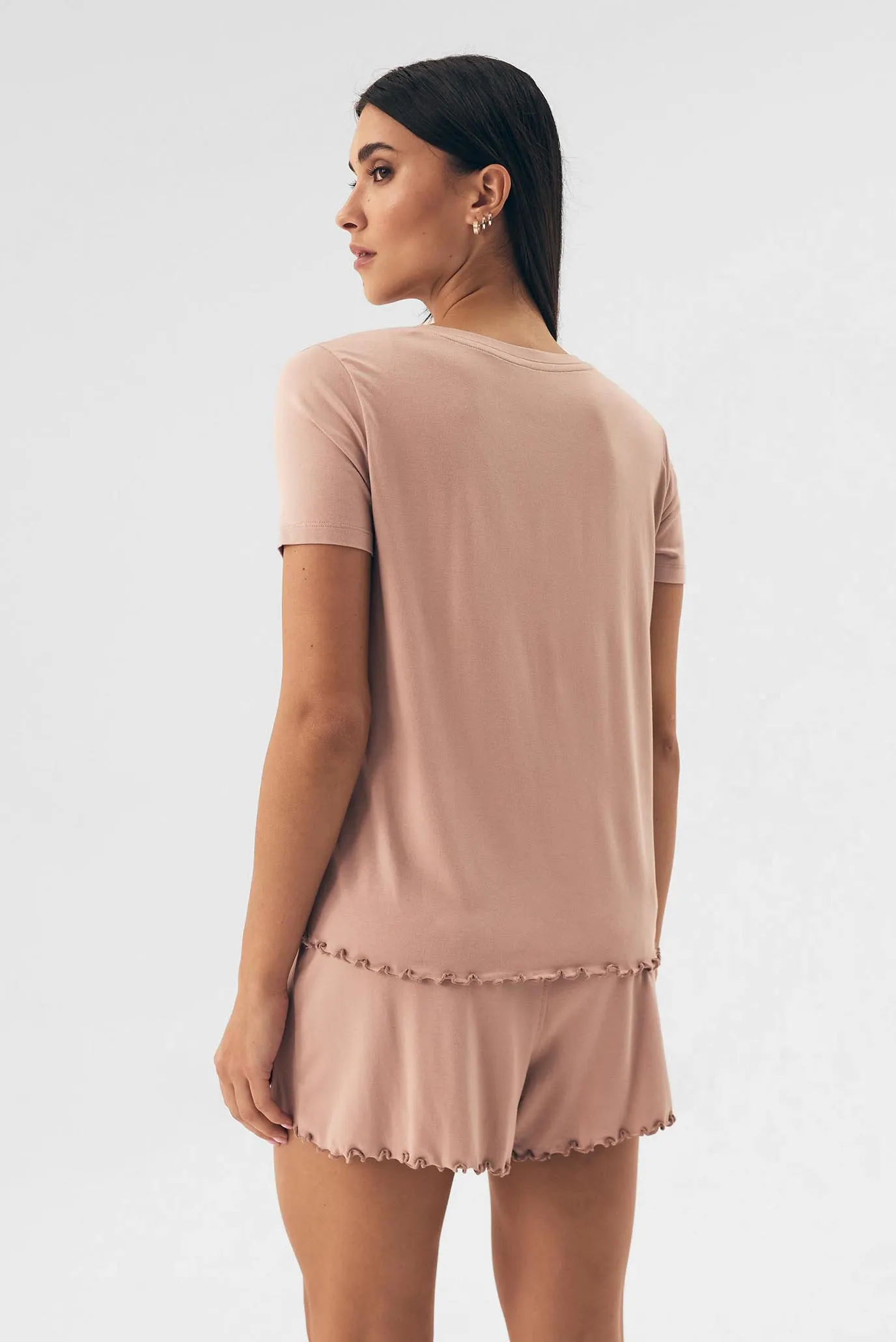 Жіноча бежева піжама (футболка, шорти) Noves 3