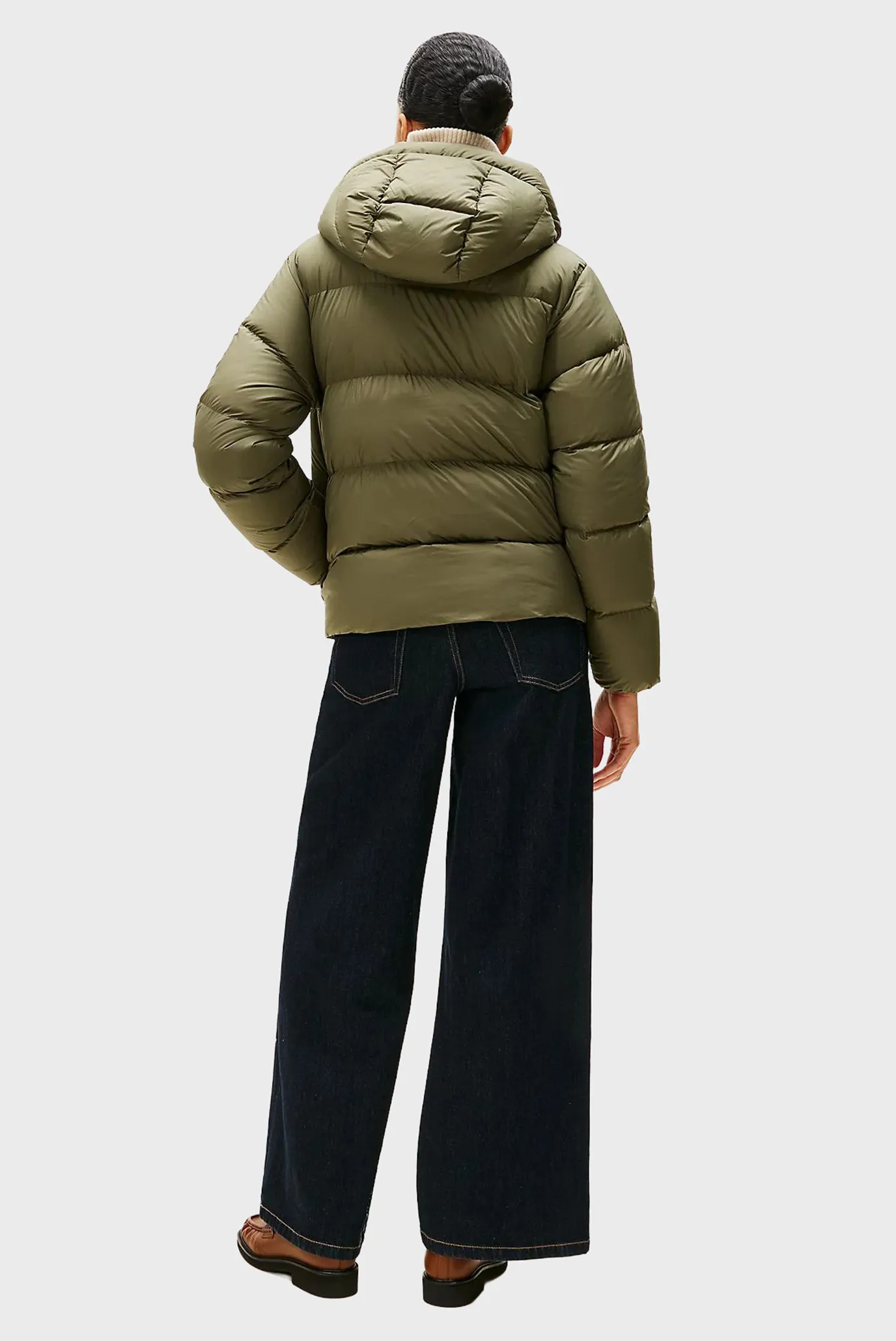 Женская оливковая куртка MODERN 3