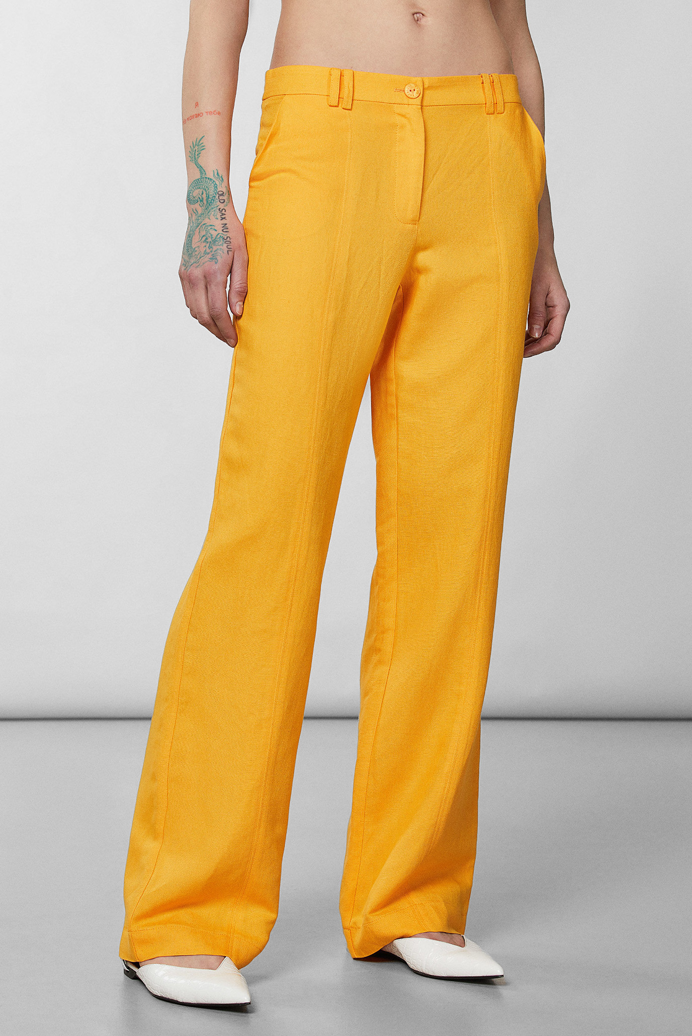 Женские оранжевые брюки 1