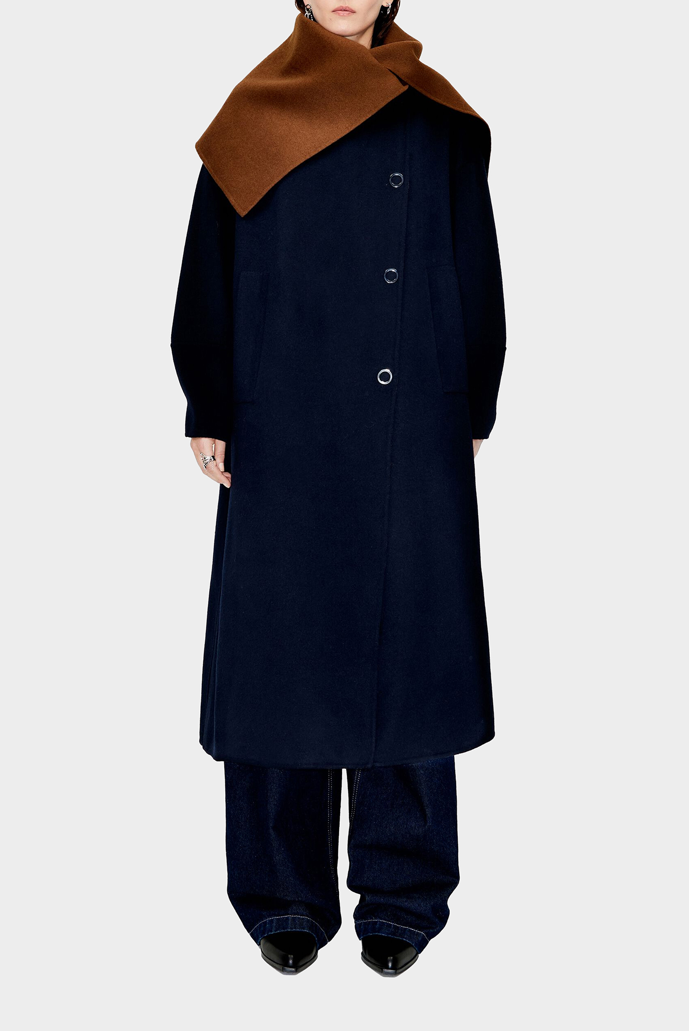 Женское темно-синее шерстяное пальто 1