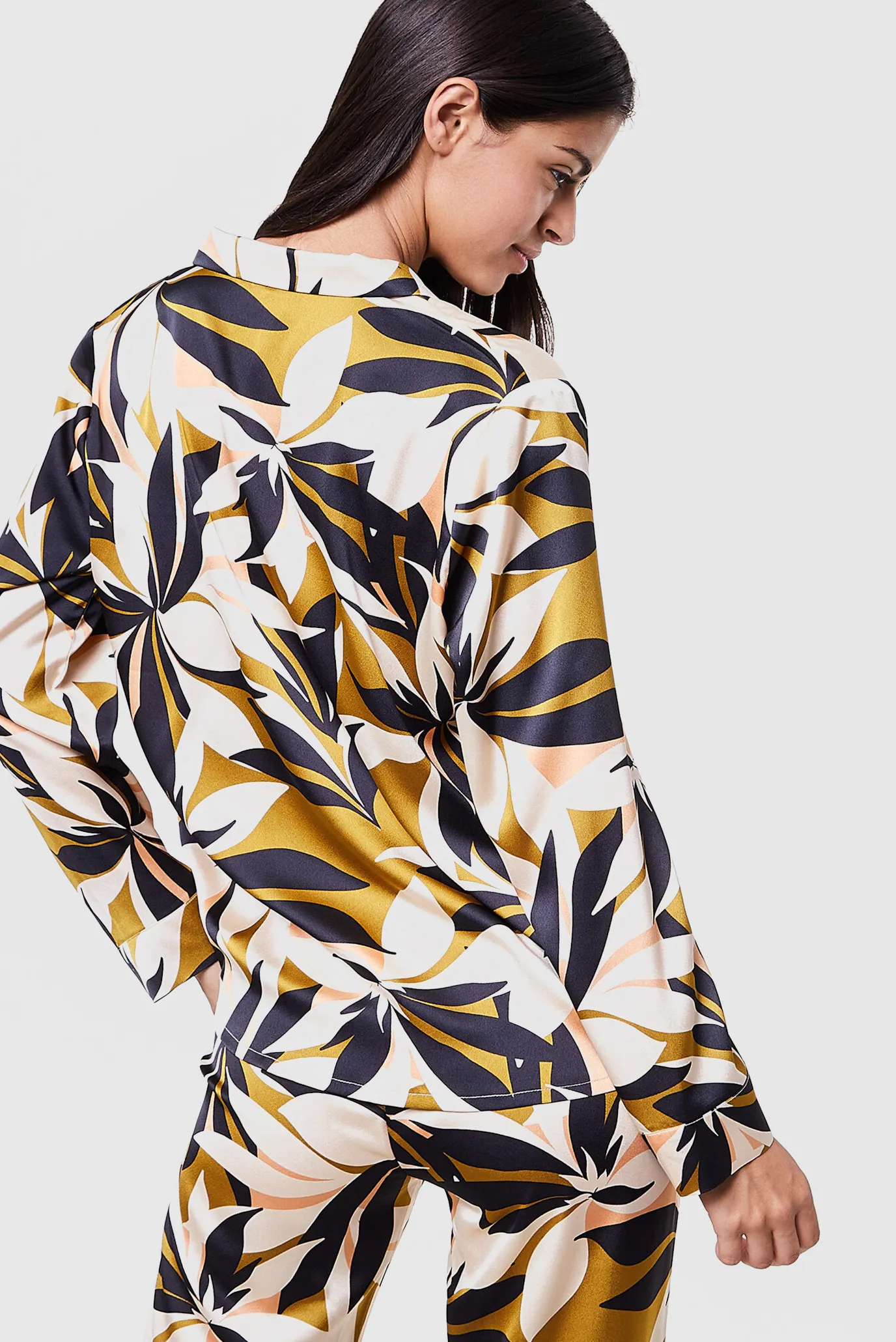 Жіноча сорочка LEAVES 3