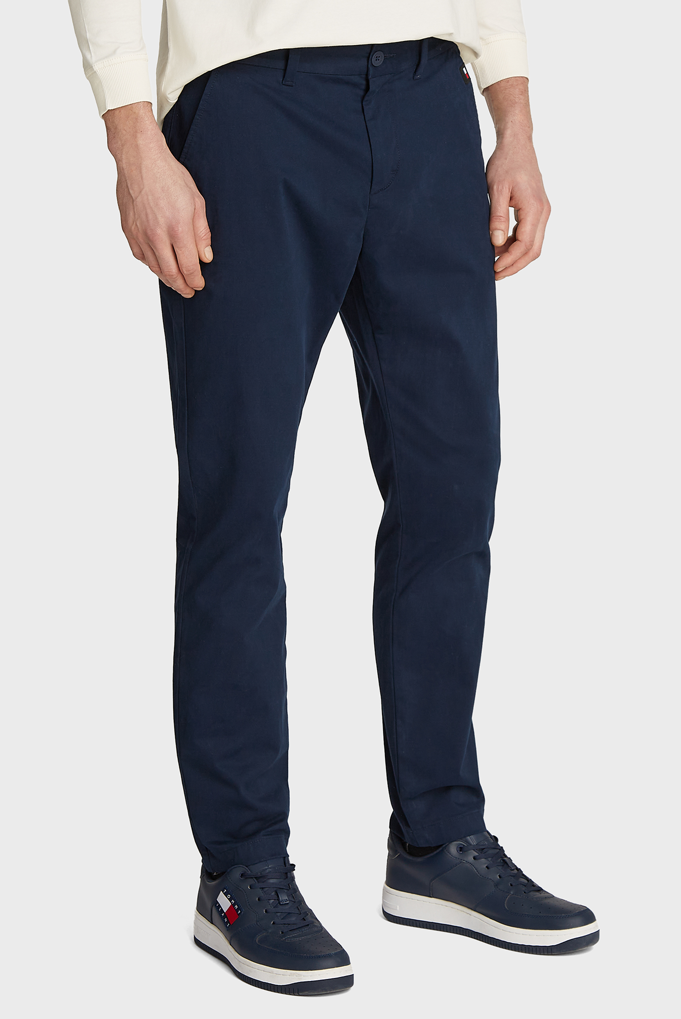 Мужские темно-синие чиносы TJM AUSTIN CHINO Синий 34-32 Tommy Jeans DM0DM20445 Мужские темно-синие чиносы TJM AUSTIN CHINO Синий 34-32 Tommy Jeans DM0DM20445