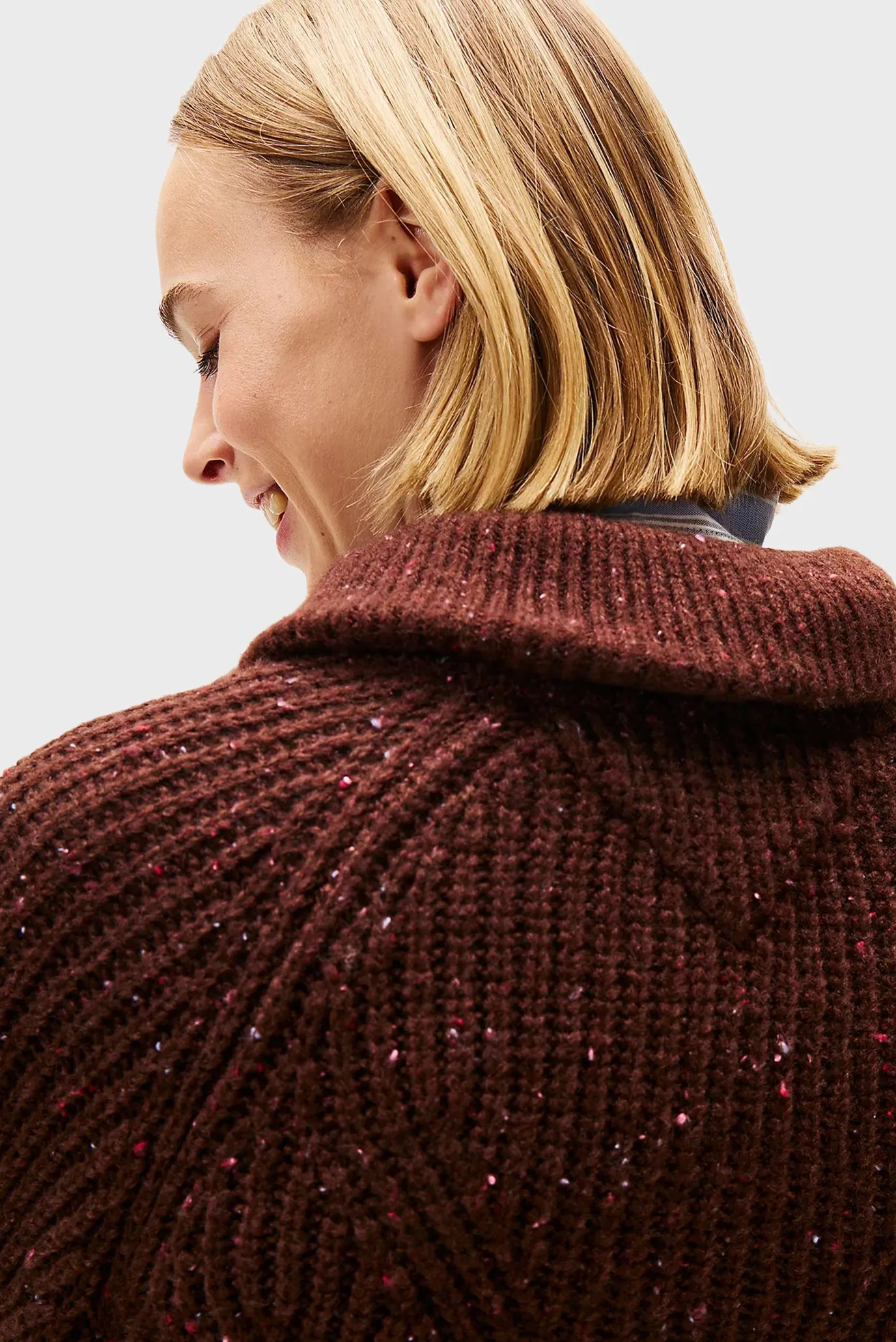 Женская коричневая кофта NEP 4