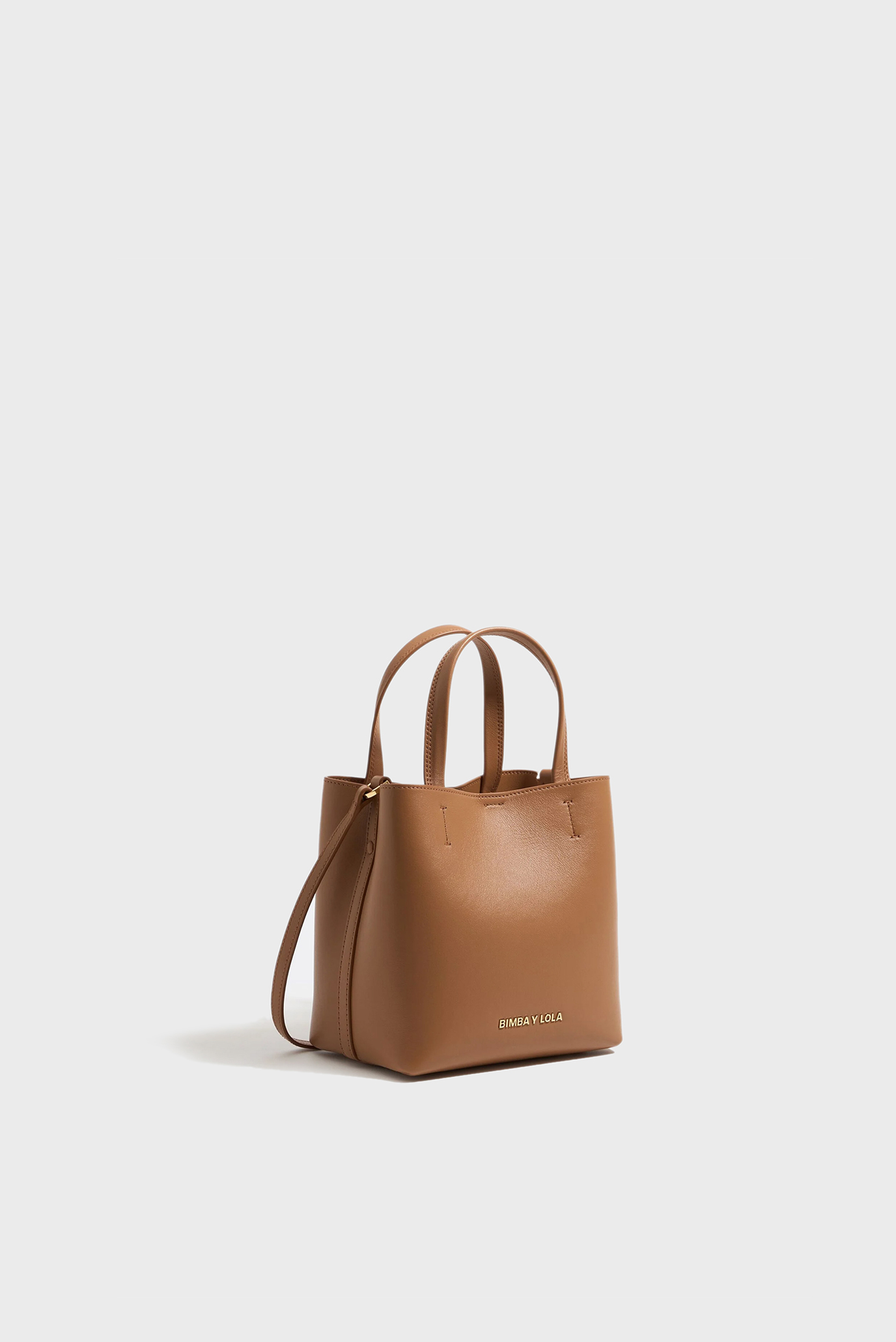Женская коричневая кожаная сумка 1