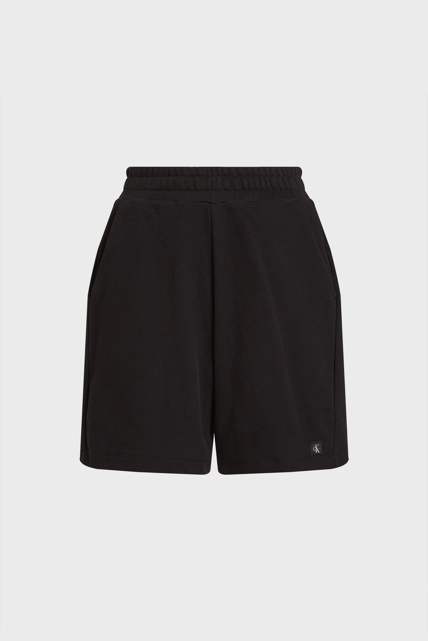 Женские черные шорты WOVEN LABEL SHORTS Черный S Calvin Klein Jeans J20J225221 Женские черные шорты WOVEN LABEL SHORTS Черный S Calvin Klein Jeans J20J225221