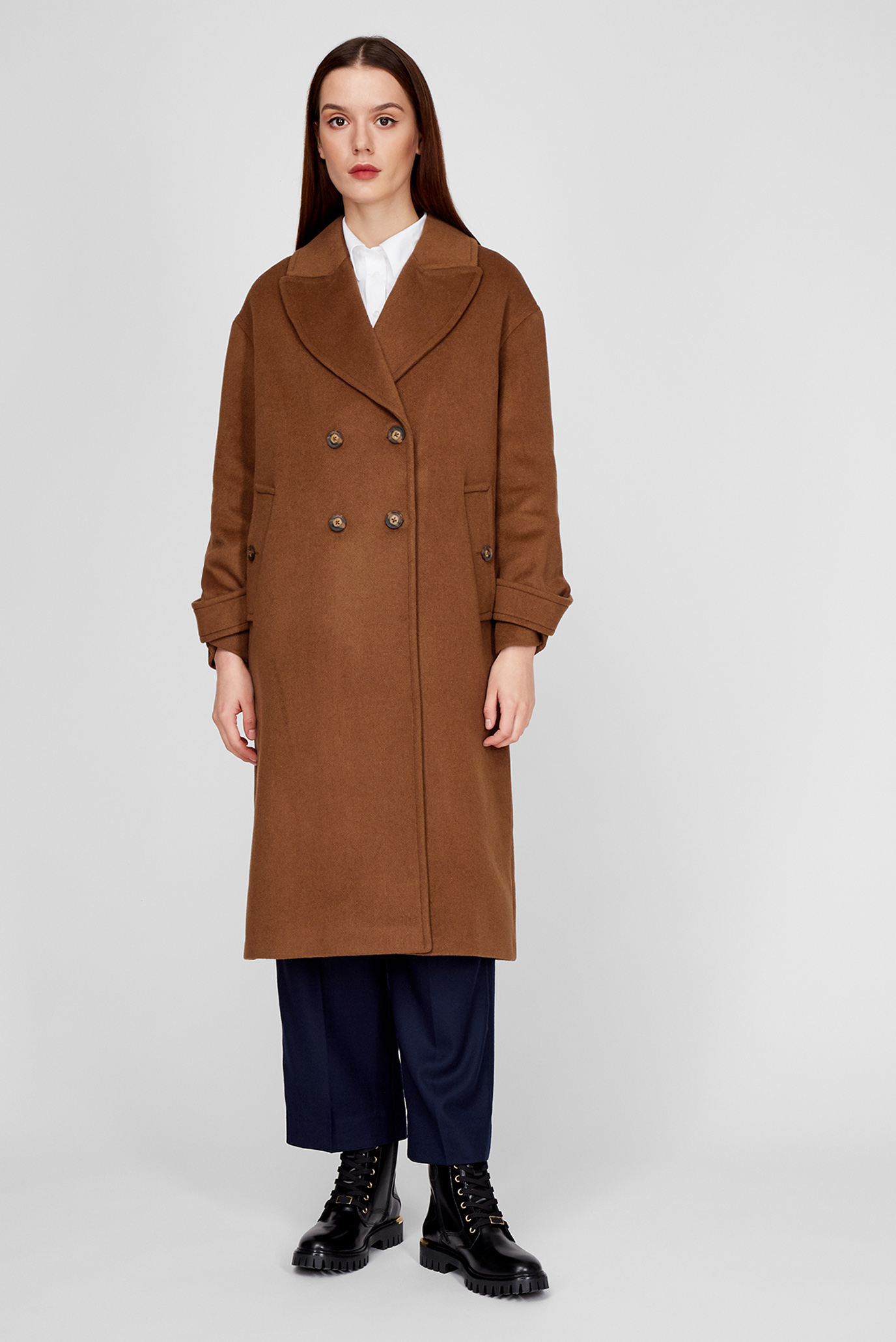 Женское коричневое шерстяное пальто 1