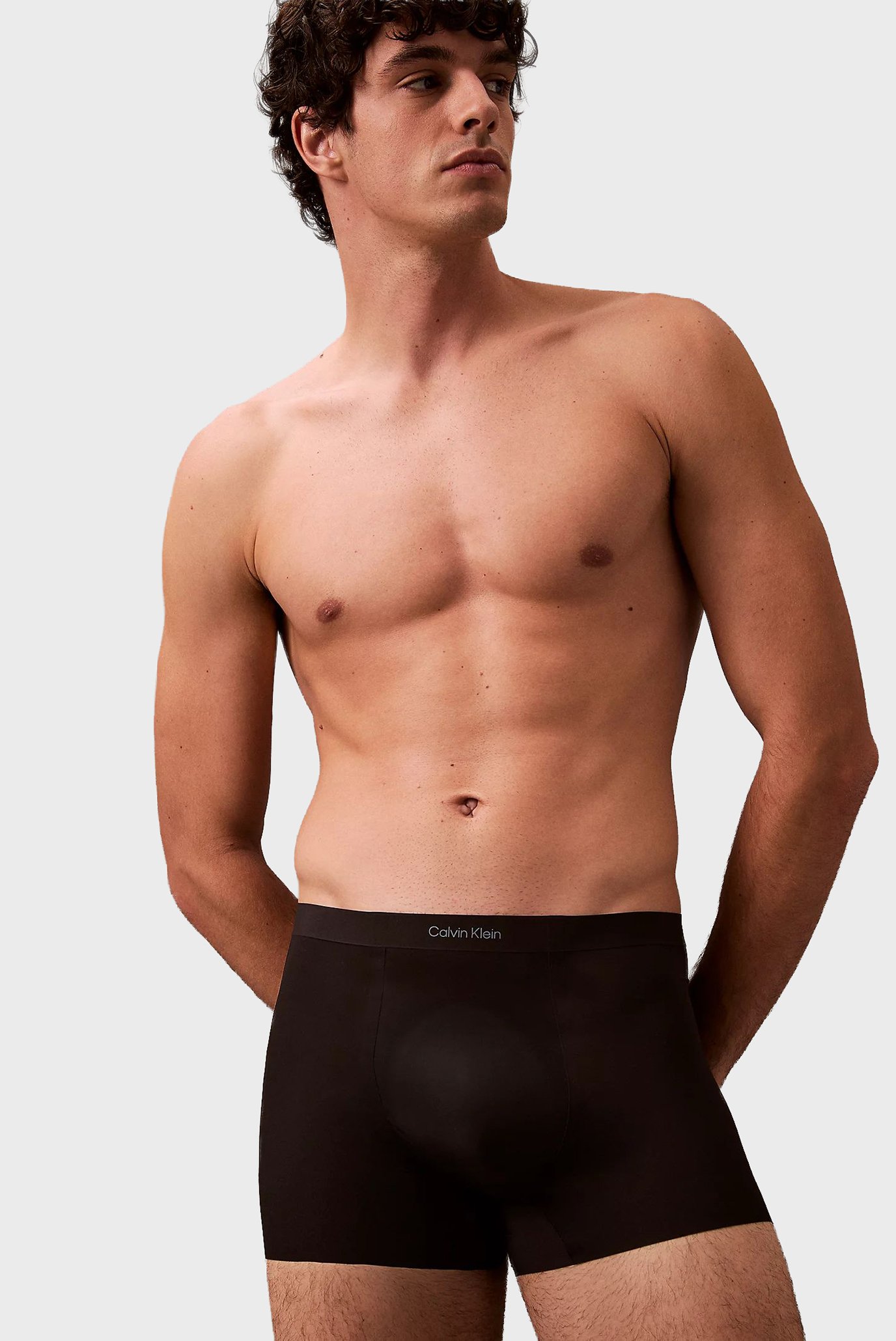 Мужские черные боксеры BOXER BRIEF Черный S Calvin Klein LV00NB4165 Мужские черные боксеры BOXER BRIEF Черный S Calvin Klein LV00NB4165