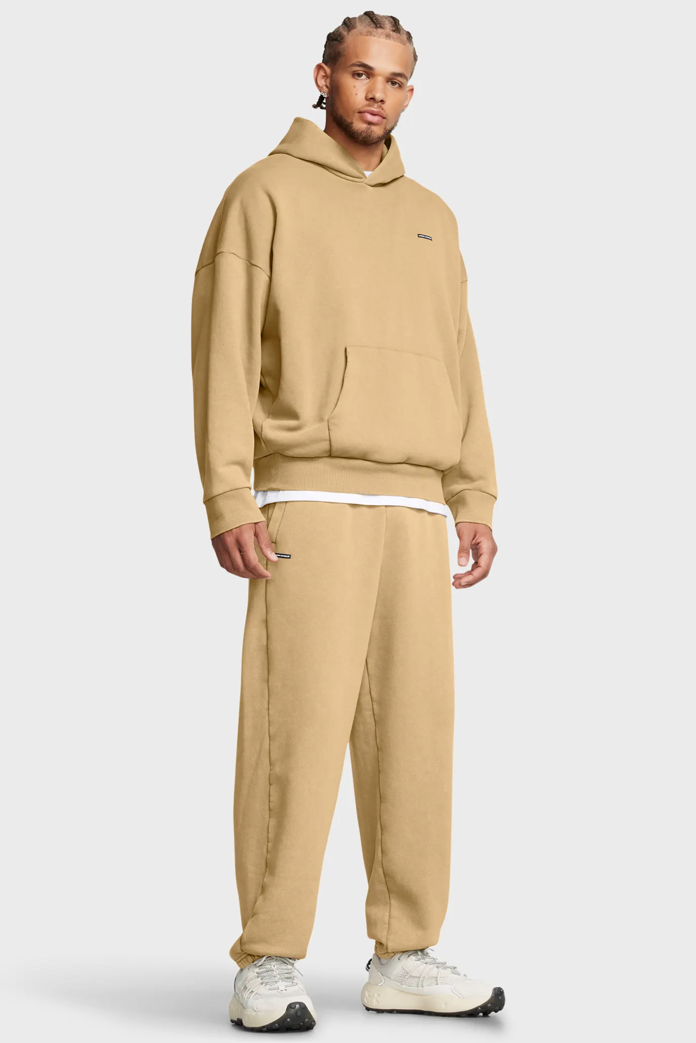 Мужские бежевые спортивные брюки UA Icon HWT Flc Wash OS Pant 2