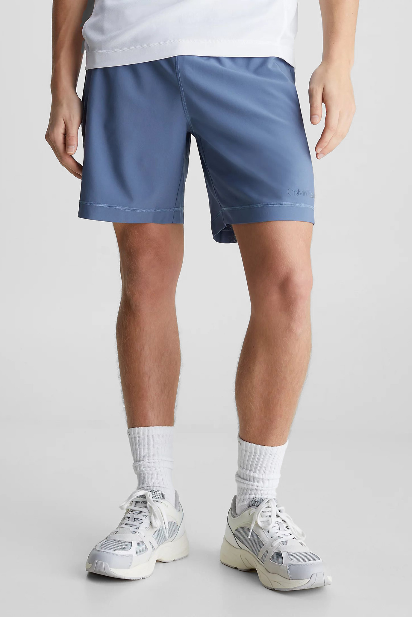 Чоловічі сині шорти WOVEN SHORT 7 INSEAM 1