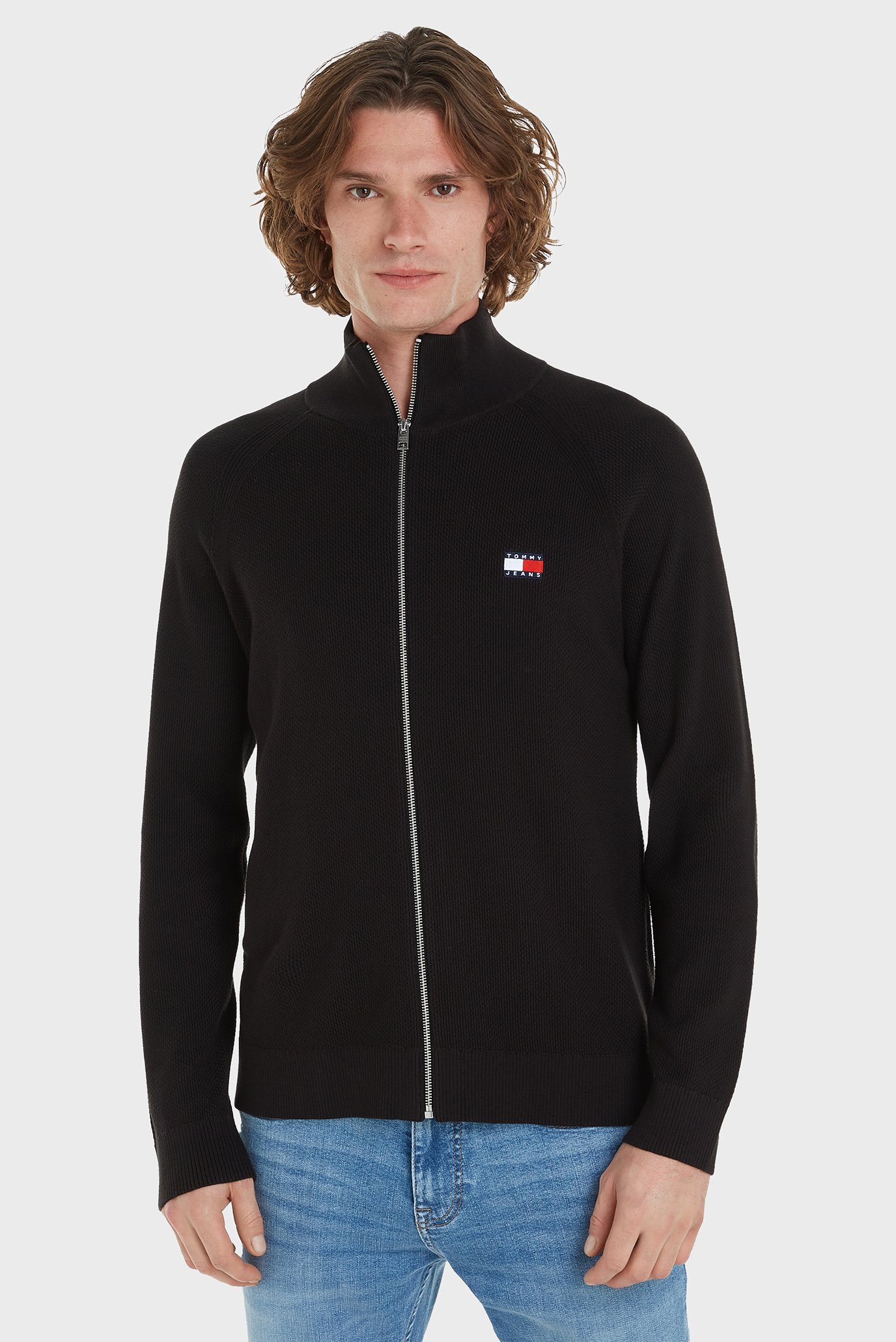 Мужской черный кардиган TJM REG ZIPTRU HI NECK SWEATER Черный XL Tommy Jeans DM0DM19183 Мужской черный кардиган TJM REG ZIPTRU HI NECK SWEATER Черный XL Tommy Jeans DM0DM19183