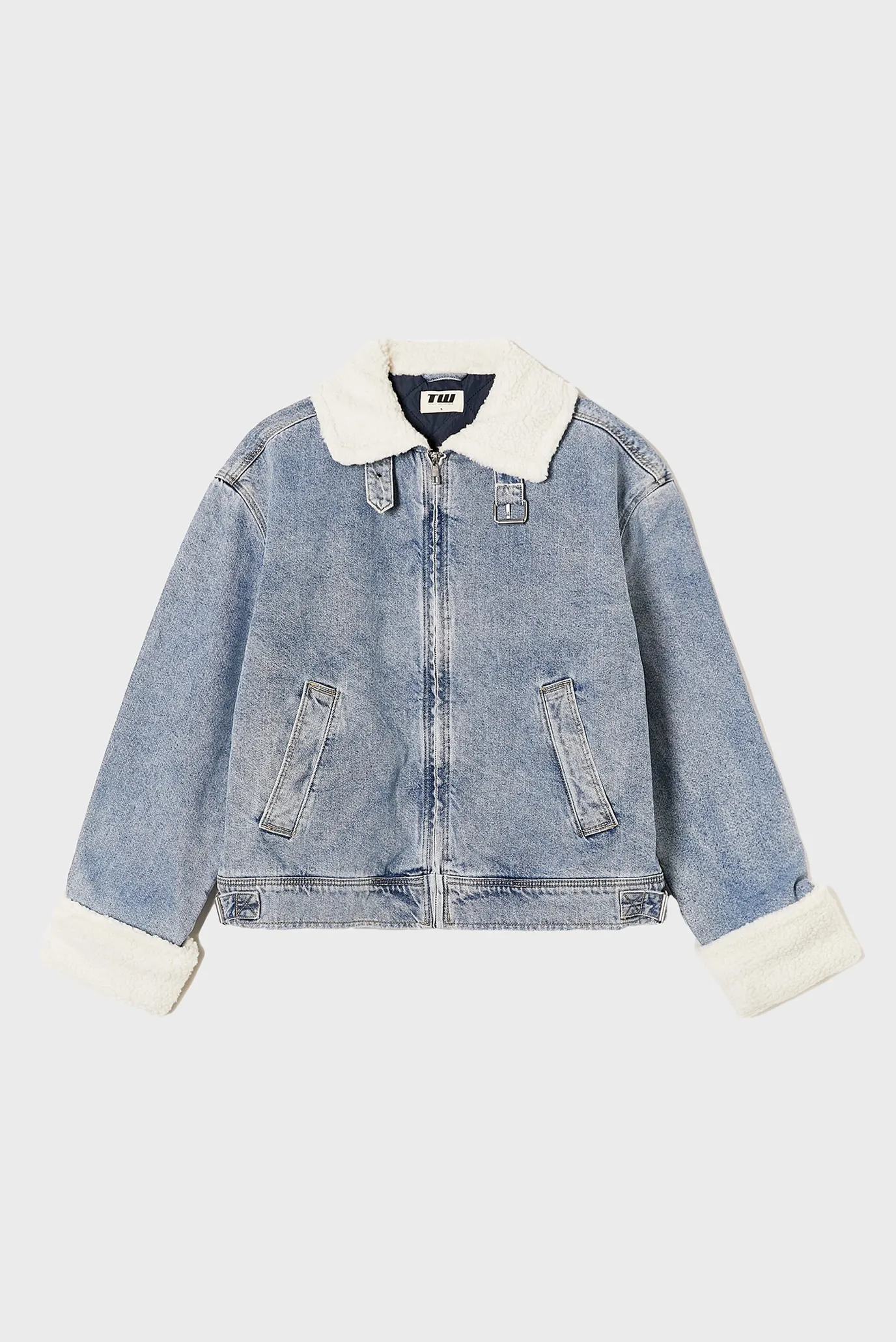 Жіноча блакитна джинсова куртка 4