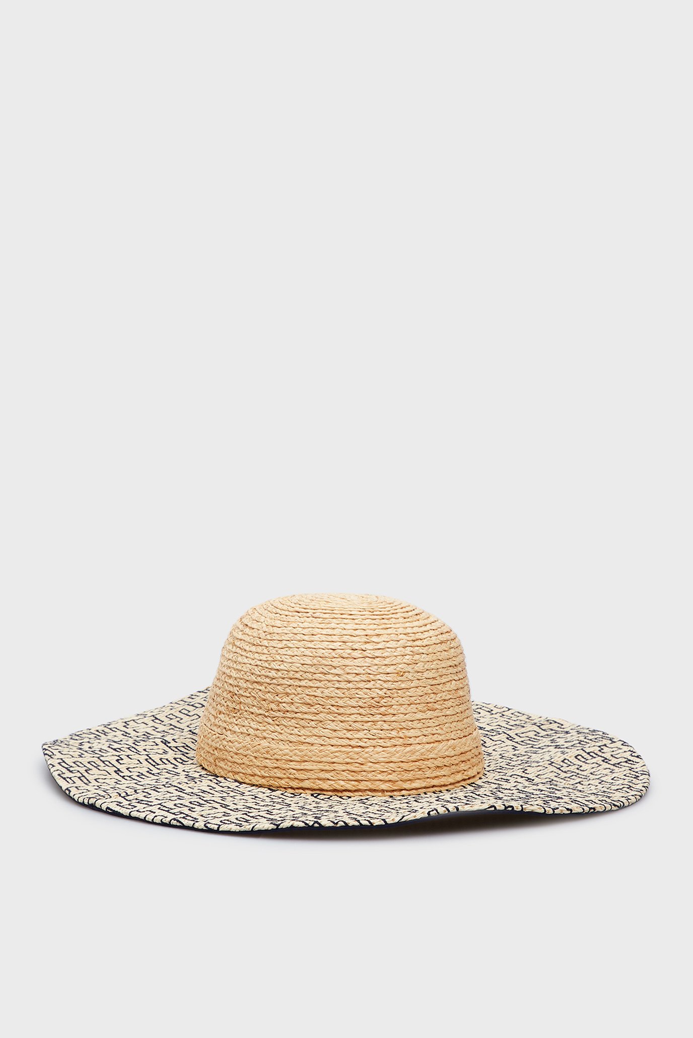 Жіночий солом'яний капелюх 1