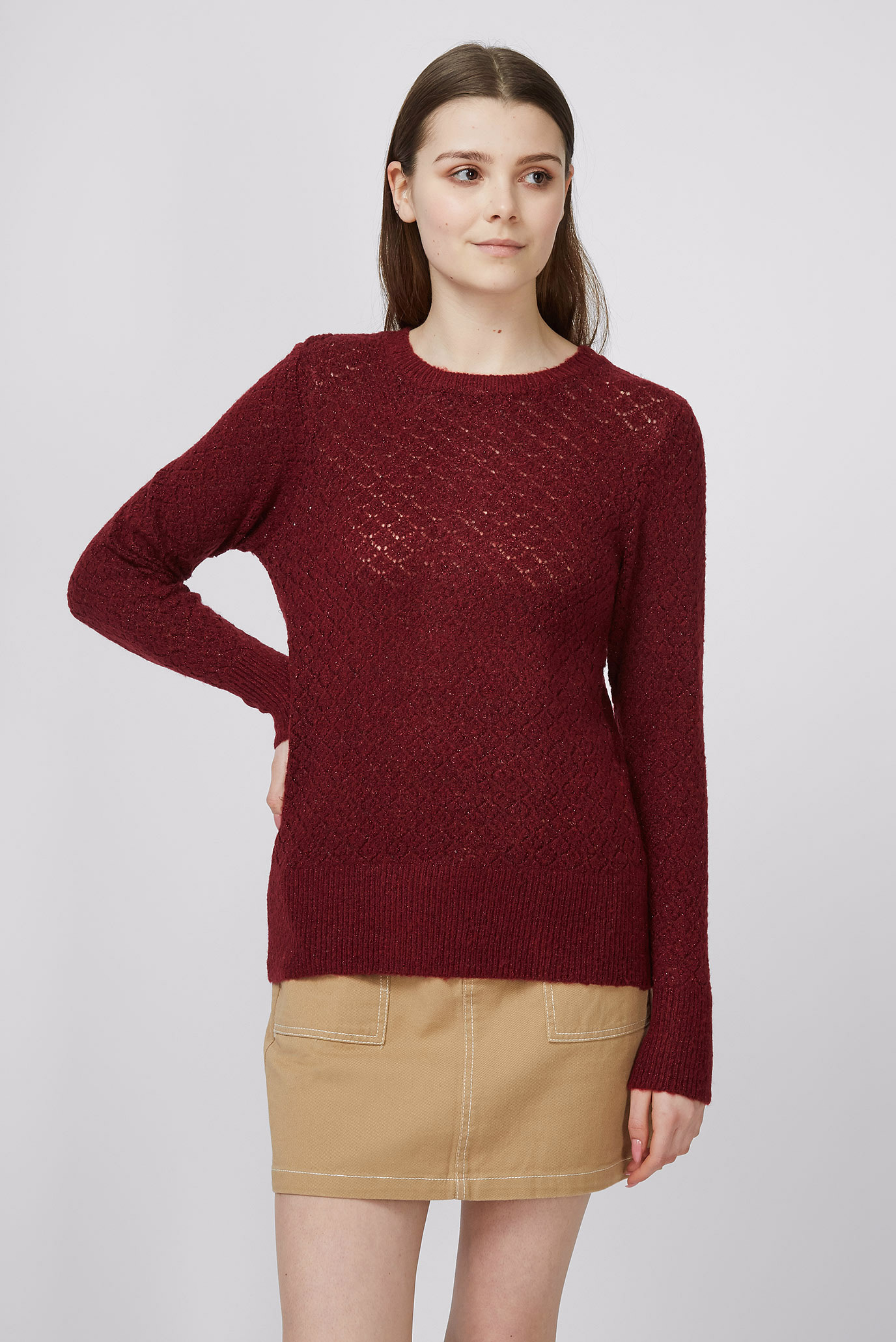 Жіночий бордовий светр 1