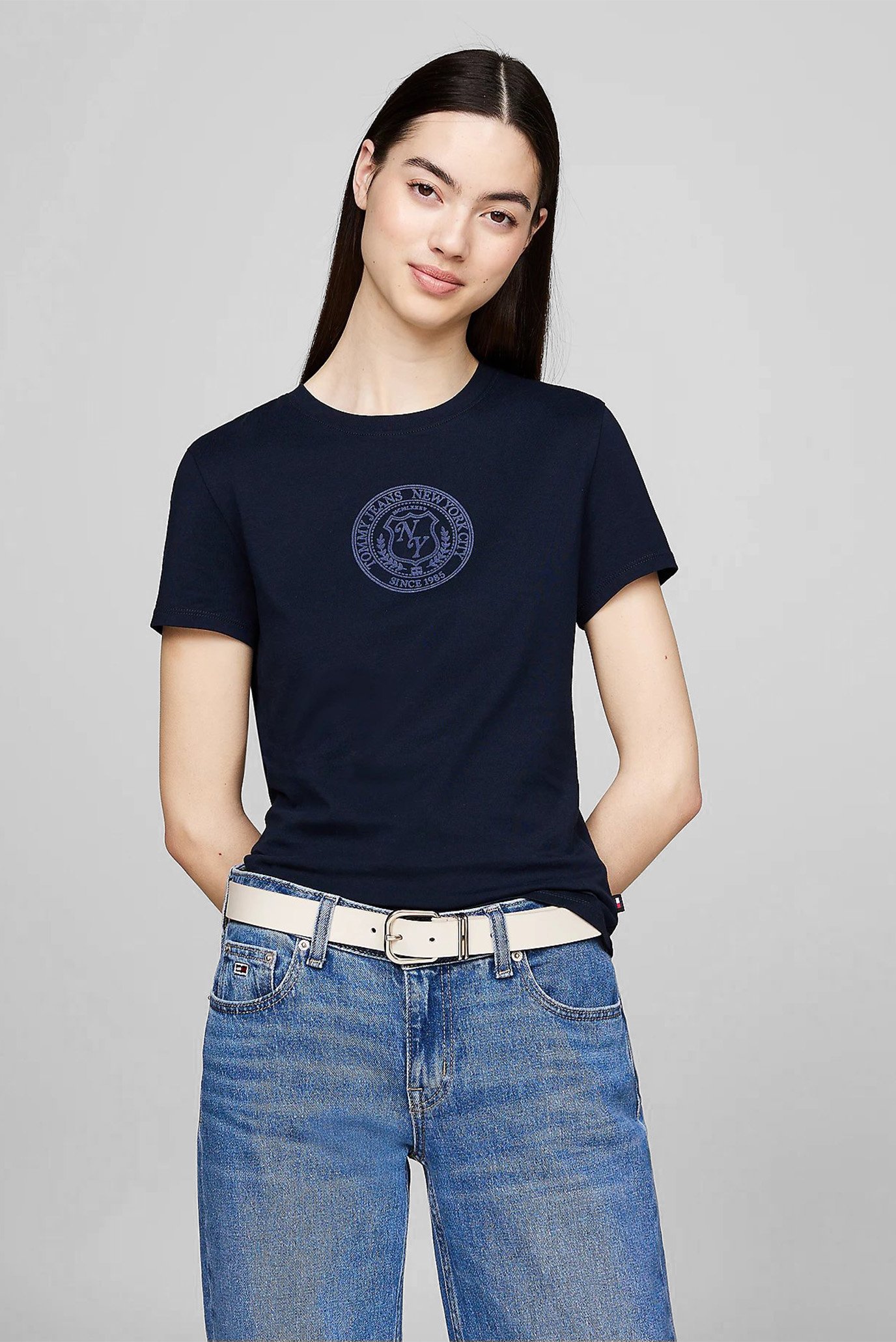 Женская темно-синяя футболка TJW SLIM VARSITY EXPLORER TEE 1