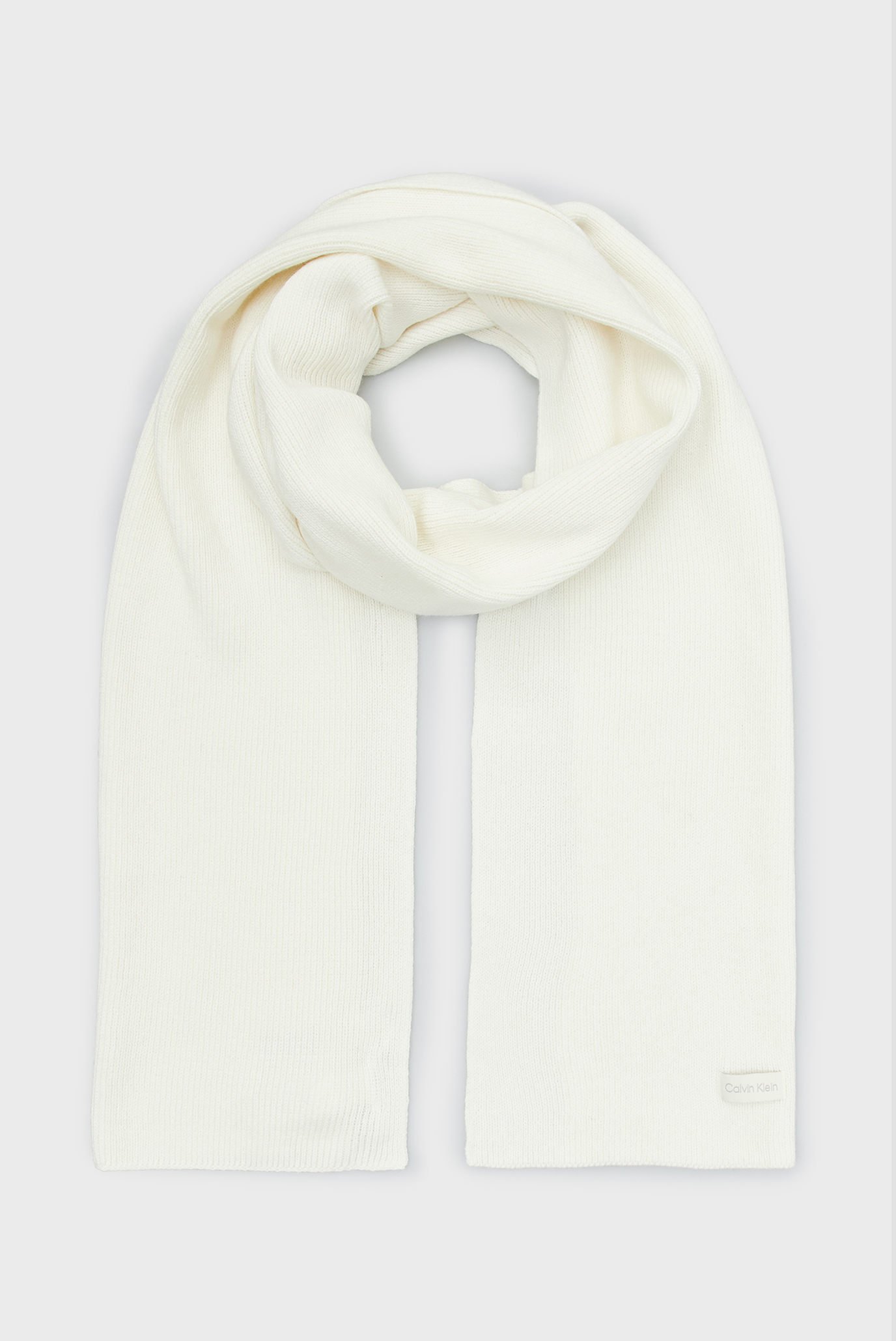 Жіночий білий шарф 1