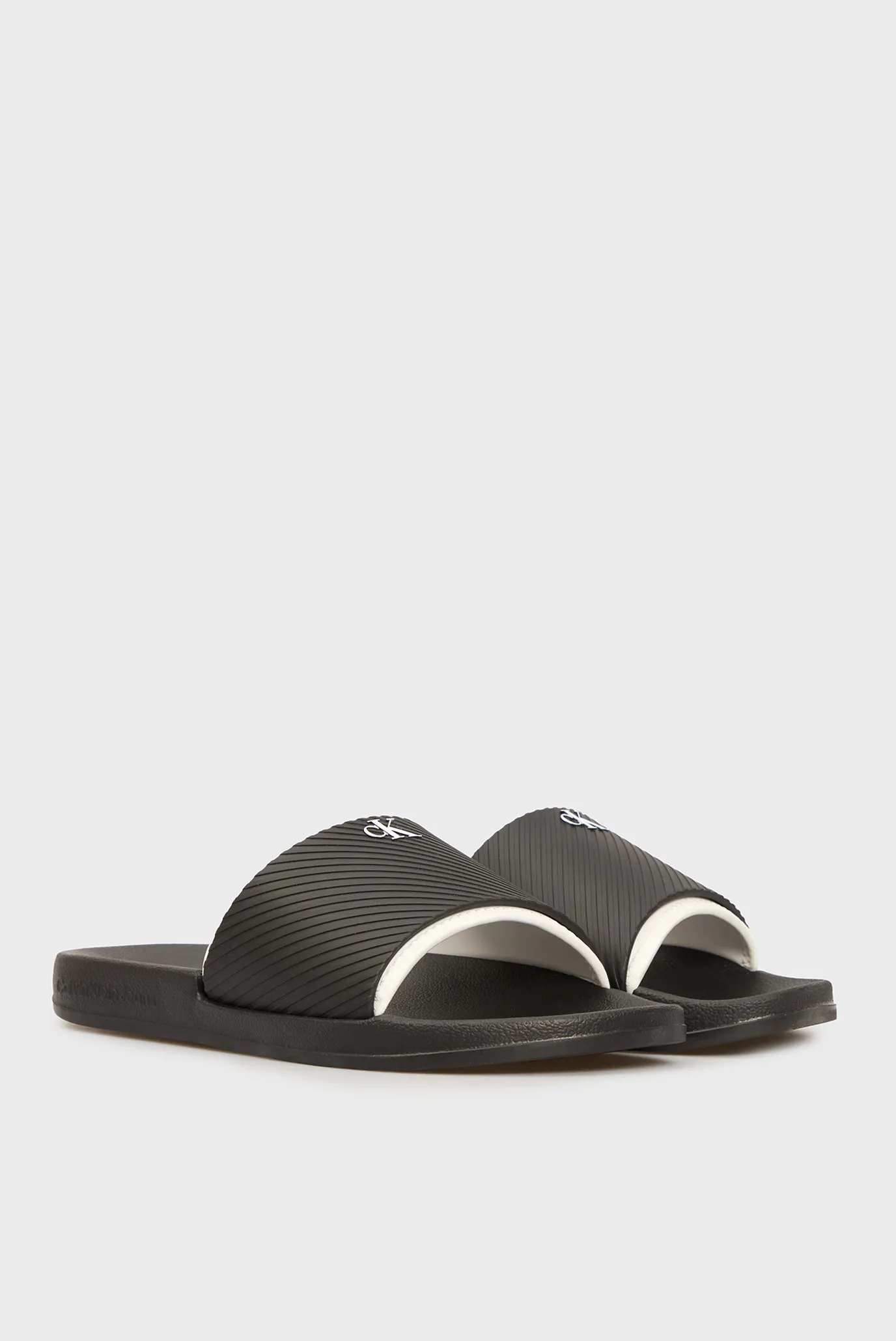 Мужские черные слайдеры 3