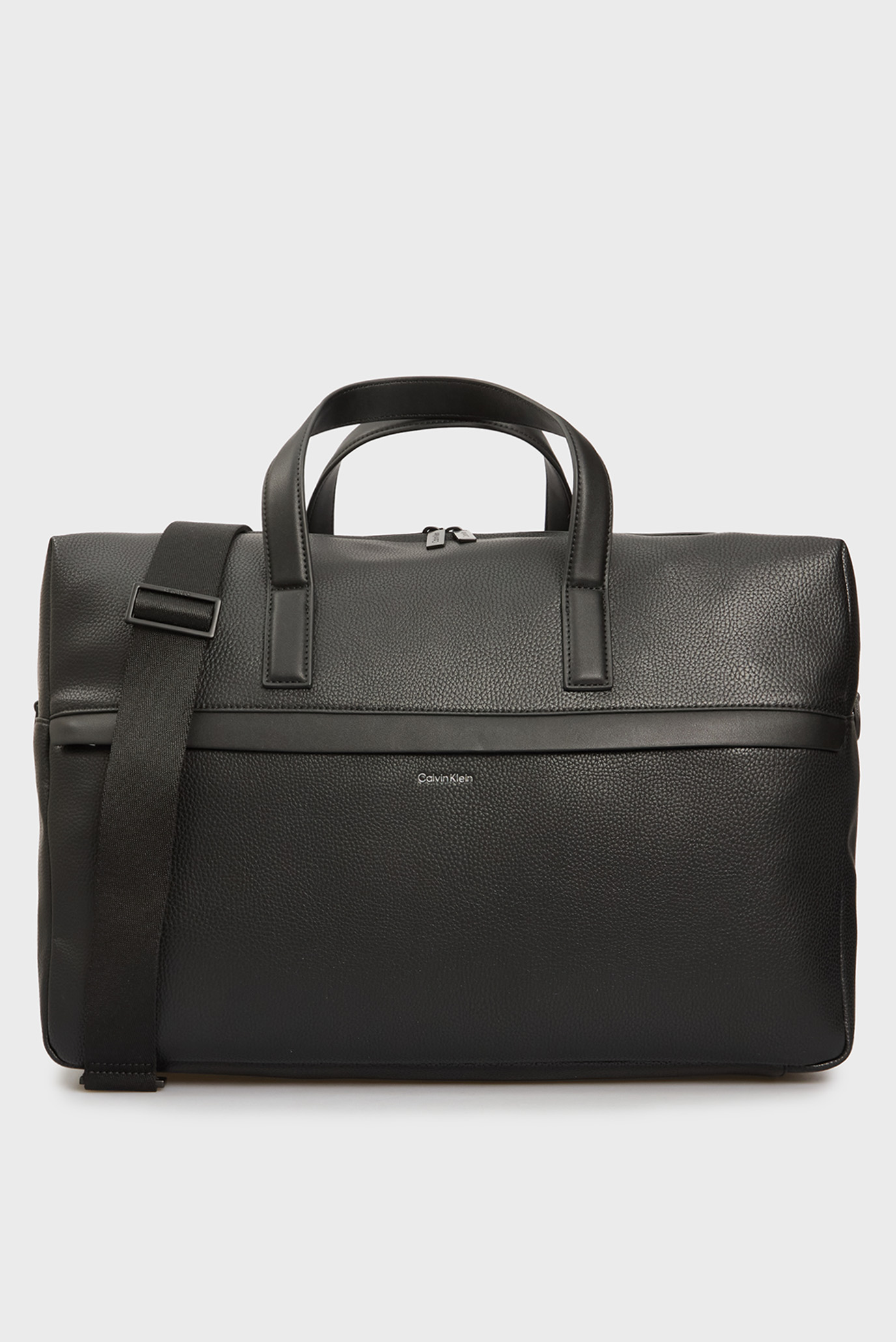 Мужская черная дорожная сумка CK MUST WEEKENDER Черный ONESIZE Calvin Klein K50K513051 Мужская черная дорожная сумка CK MUST WEEKENDER Черный ONESIZE Calvin Klein K50K513051