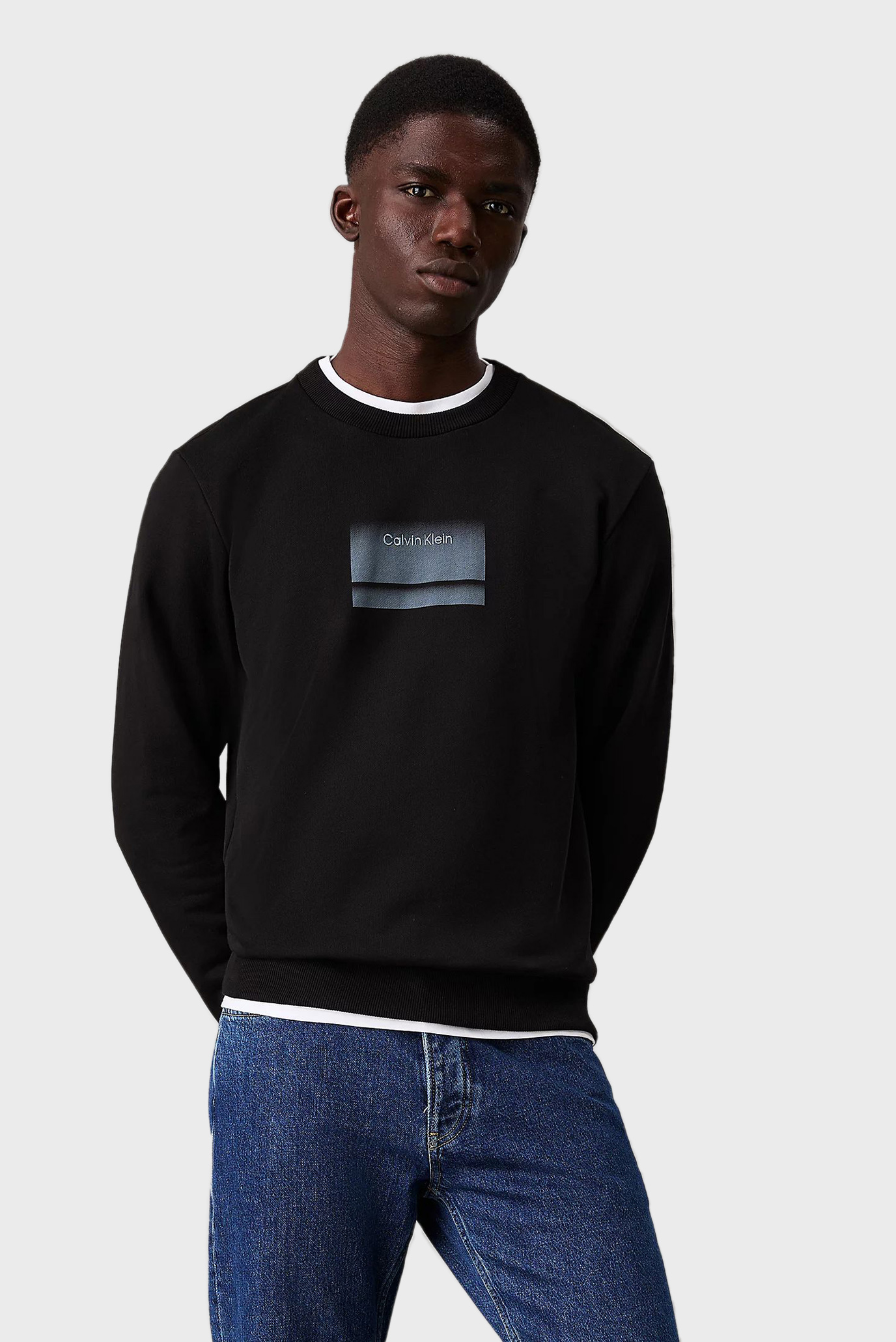 Мужской черный свитшот GRADIENT LOGO SWEATSHIRT 1