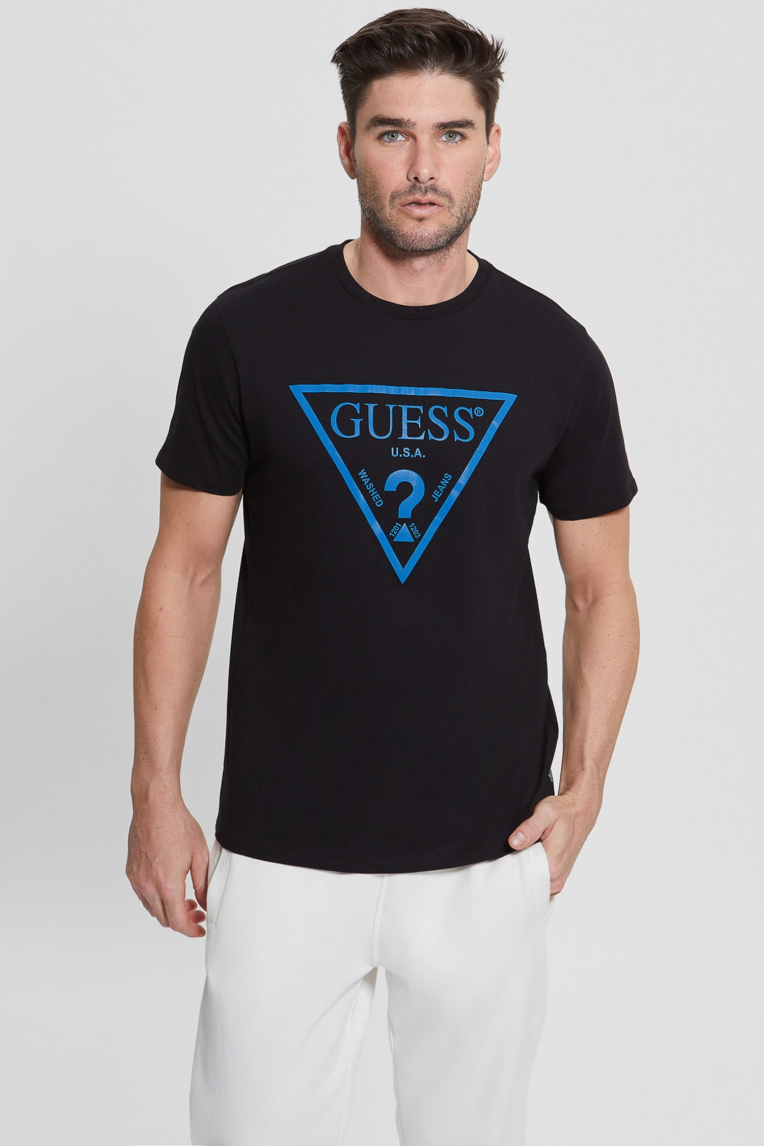 Чоловіча чорна футболка Guess M3GI44.K9RM1;JBLK — MD-Fashion